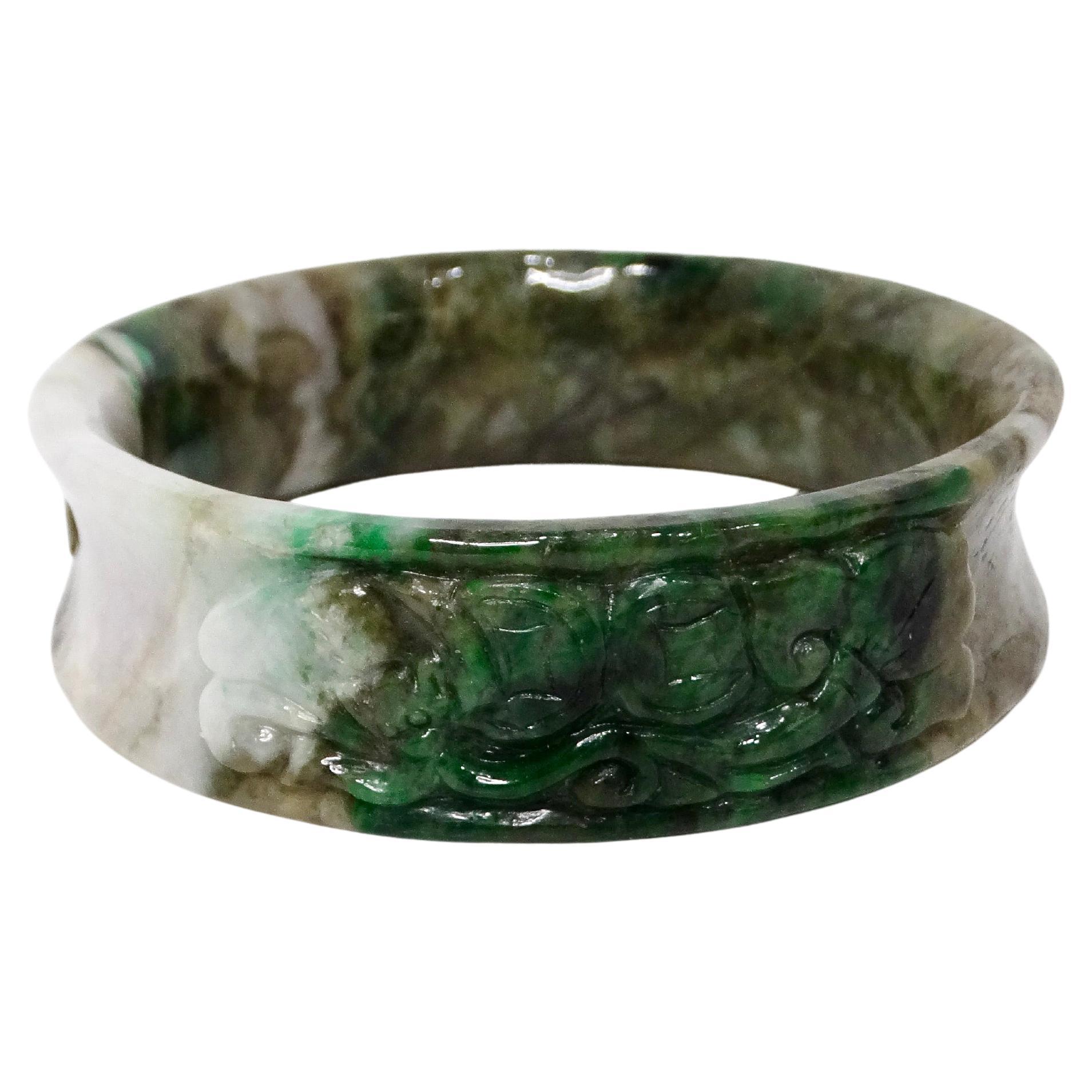 Jade Hand-Carved Gradient Jadeite Bangle For Sale