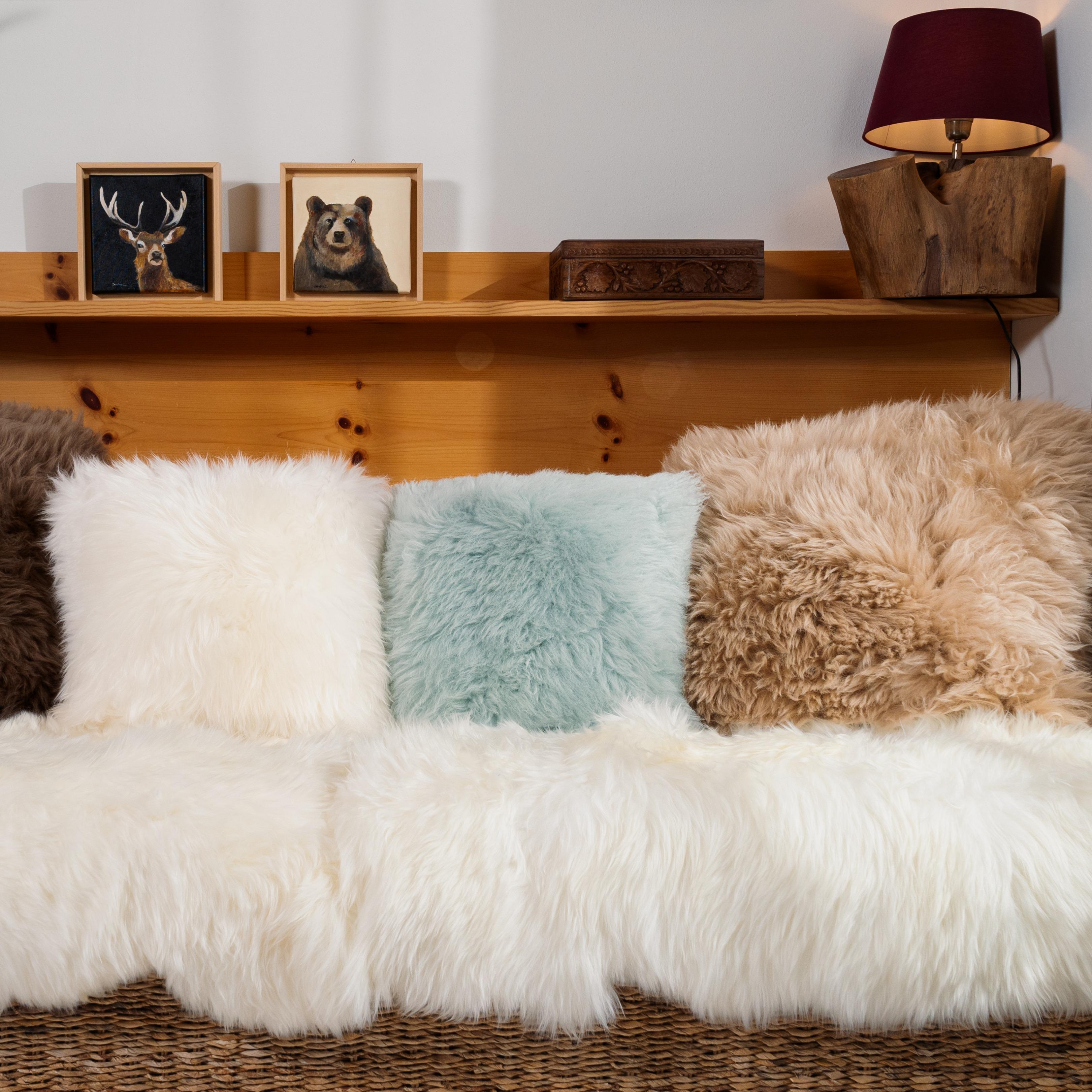 Shearling Sheepskin Jade Green Cushion by Muchi Decor, Made in Italy In New Condition For Sale In Poviglio, IT