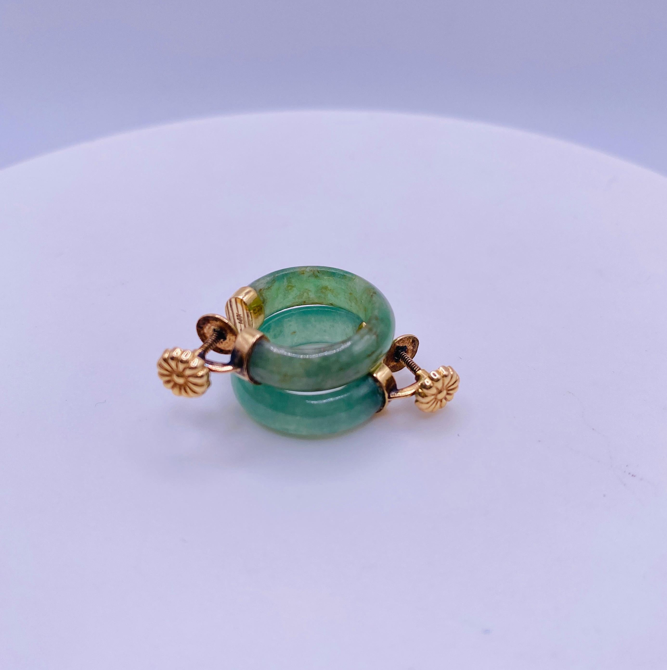 Jade Hoop Earrings In Good Condition In DALLAS, TX