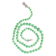 Jade Necklace Art Deco Classic