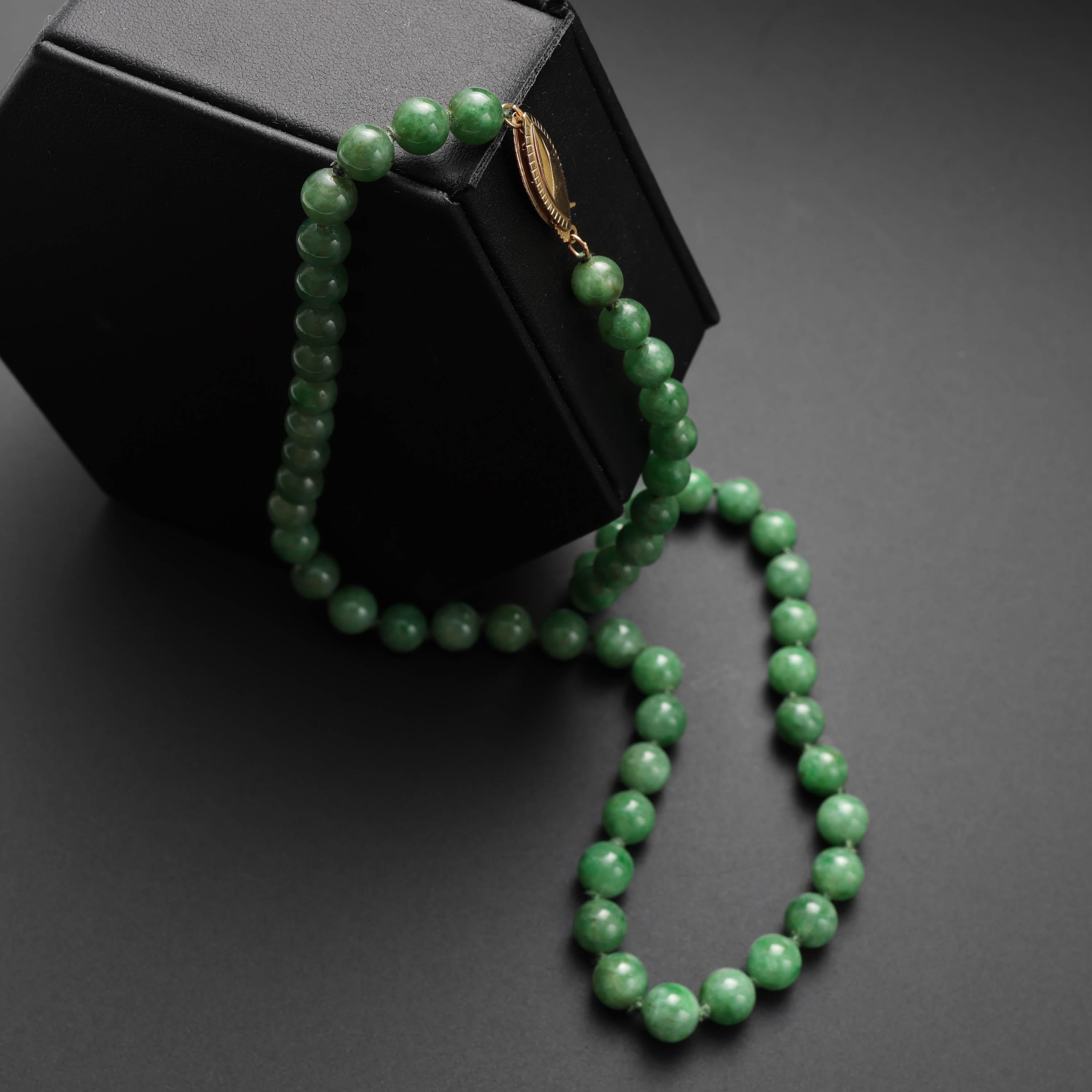 Artisan Jade Necklace Emerald Green Certified Untreated Jadeite Vintage, circa 1970s