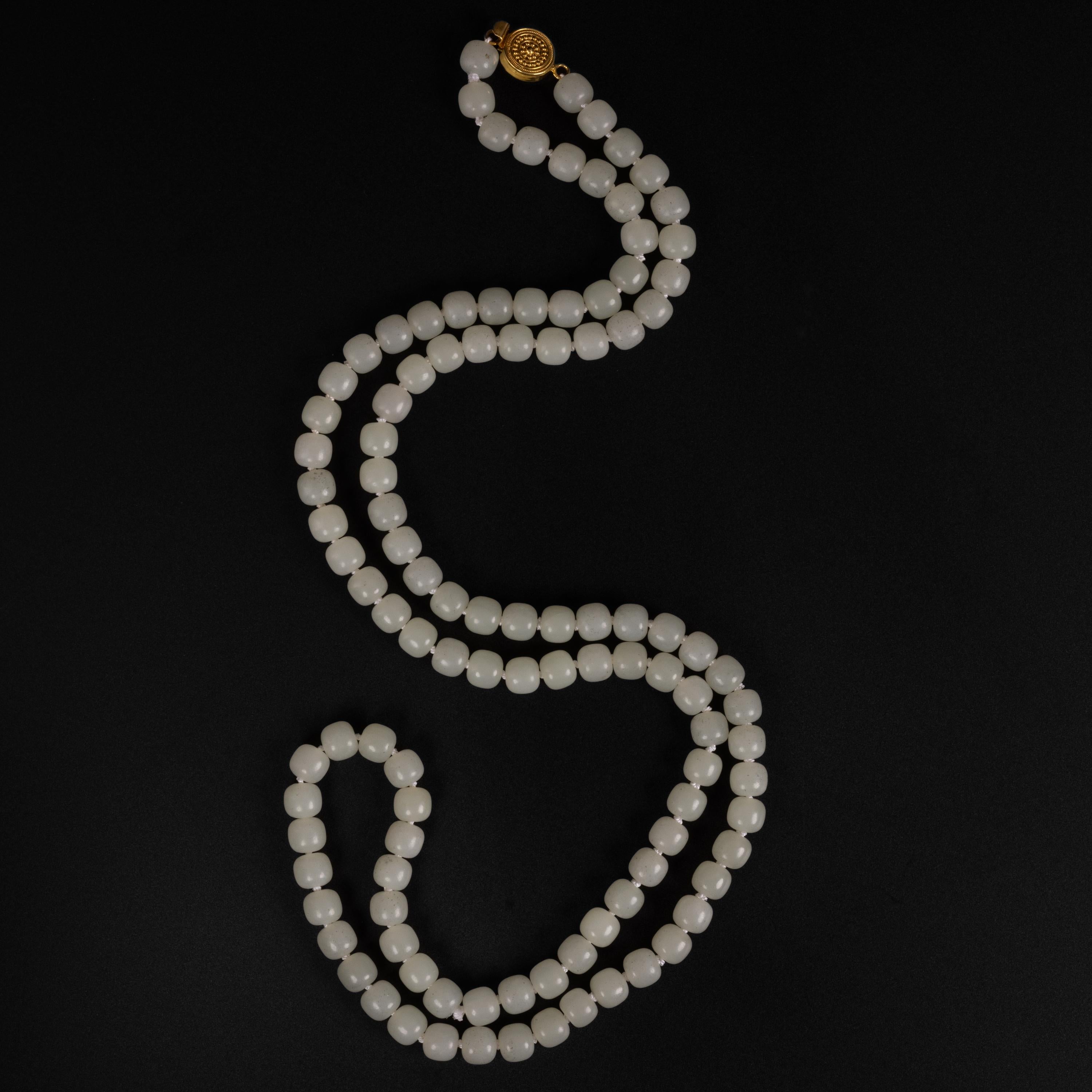 Bead Jade Necklace Hand-Carved White 