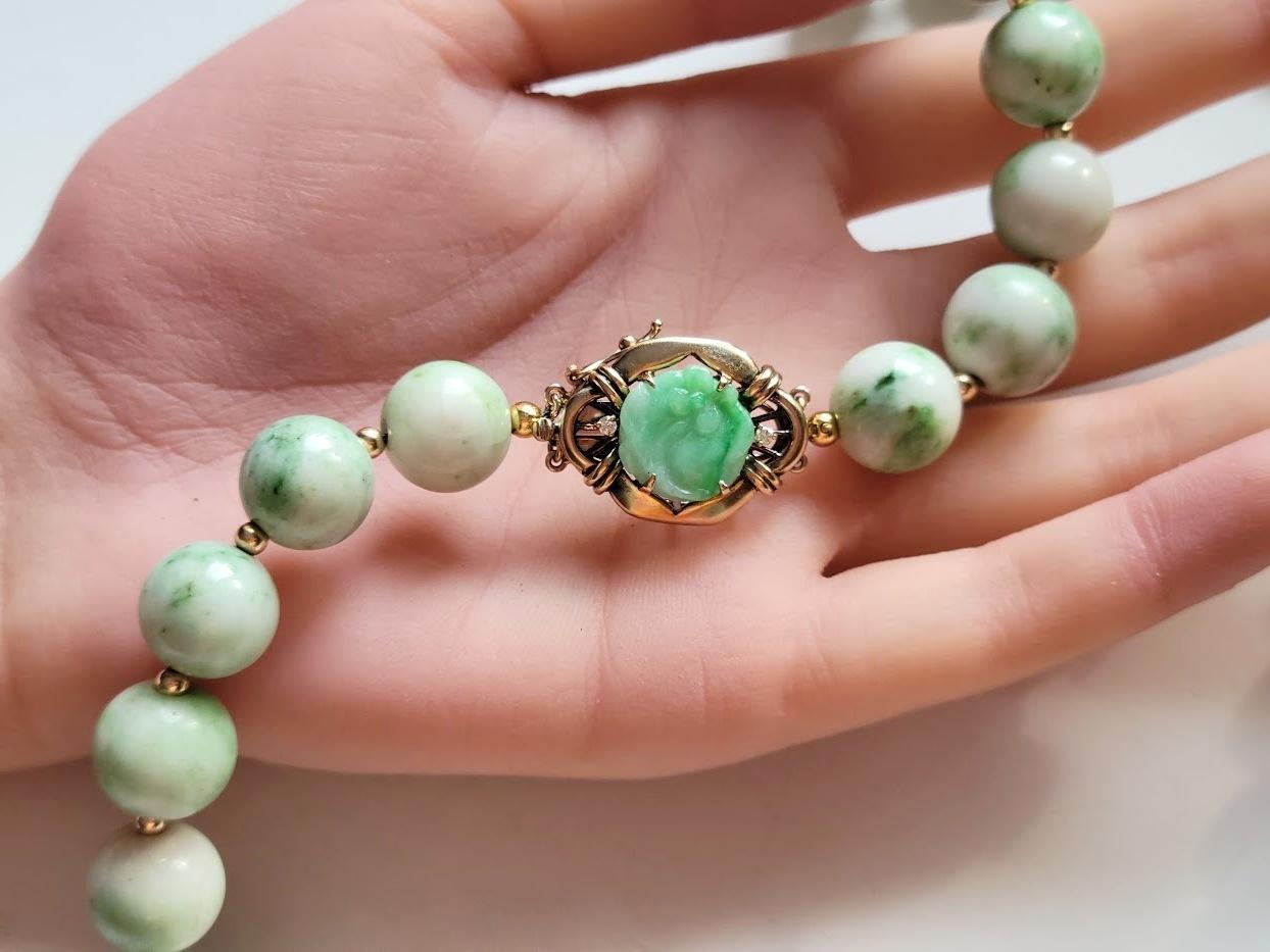 Jade-Halskette aus Jade mit Golddiamanten und Jade-Verschluss 7