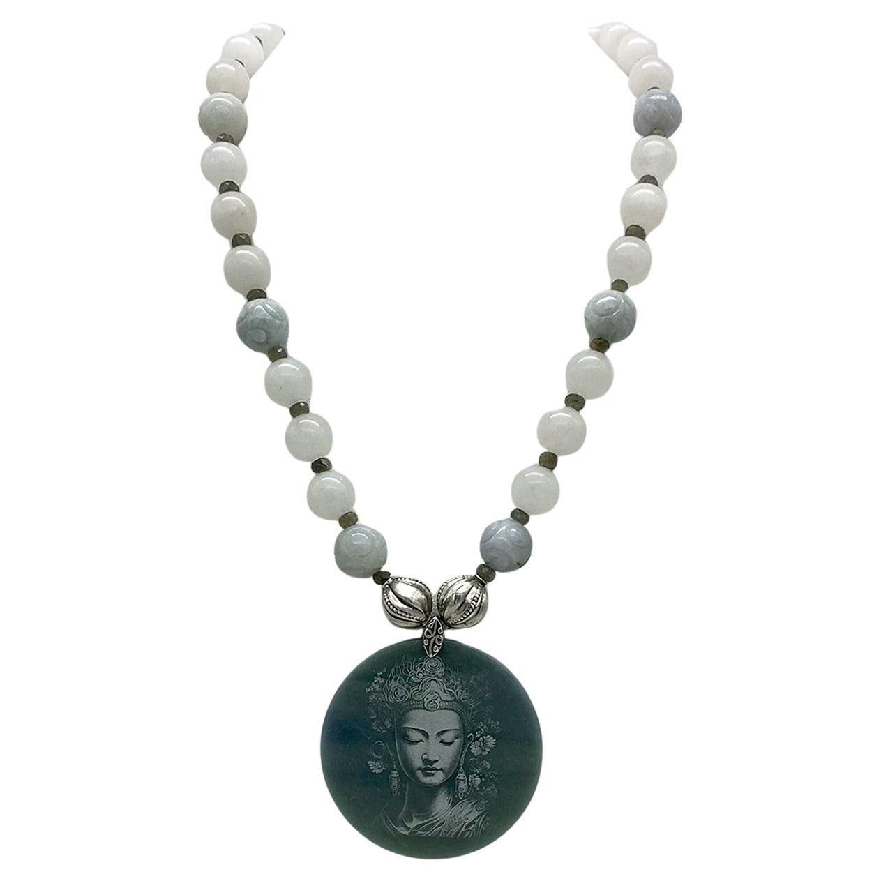Jade Necklace with Guanyin Pendant For Sale 1