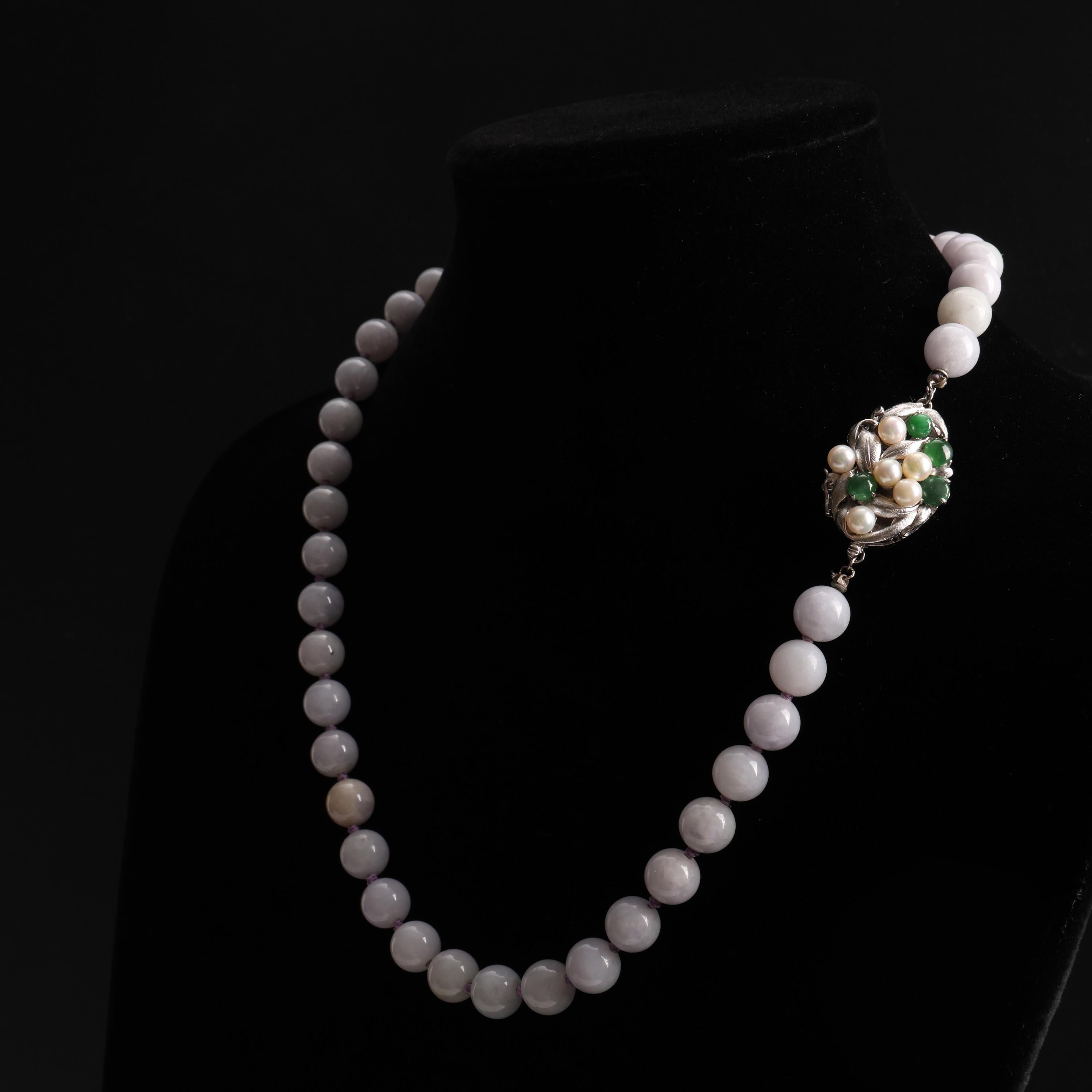 Bead Jade Necklace with Pearl & Imperial Jade Clasp Certified Untreated For Sale