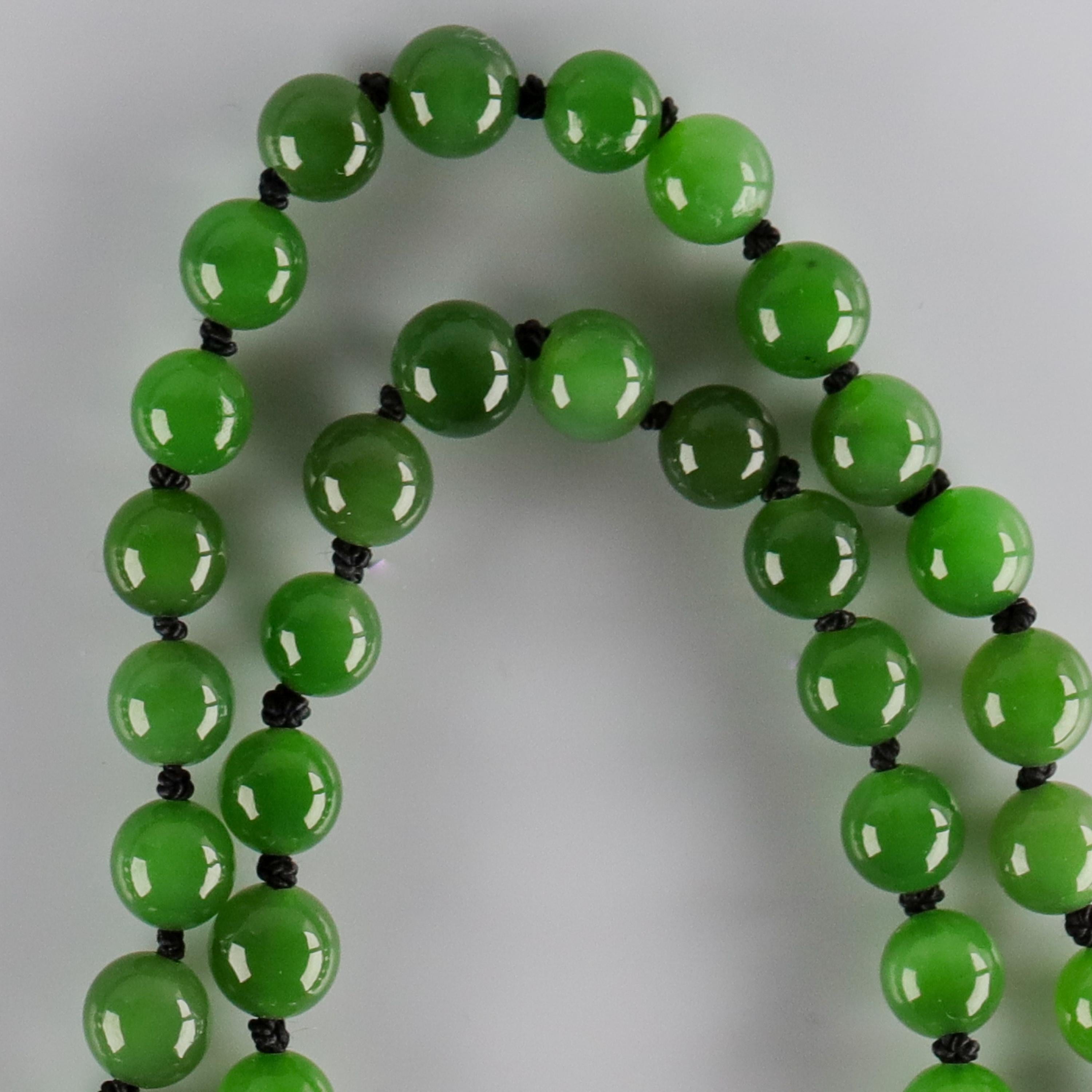 Jade Necklace with Rare Chatoyancy Certified Untreated 2