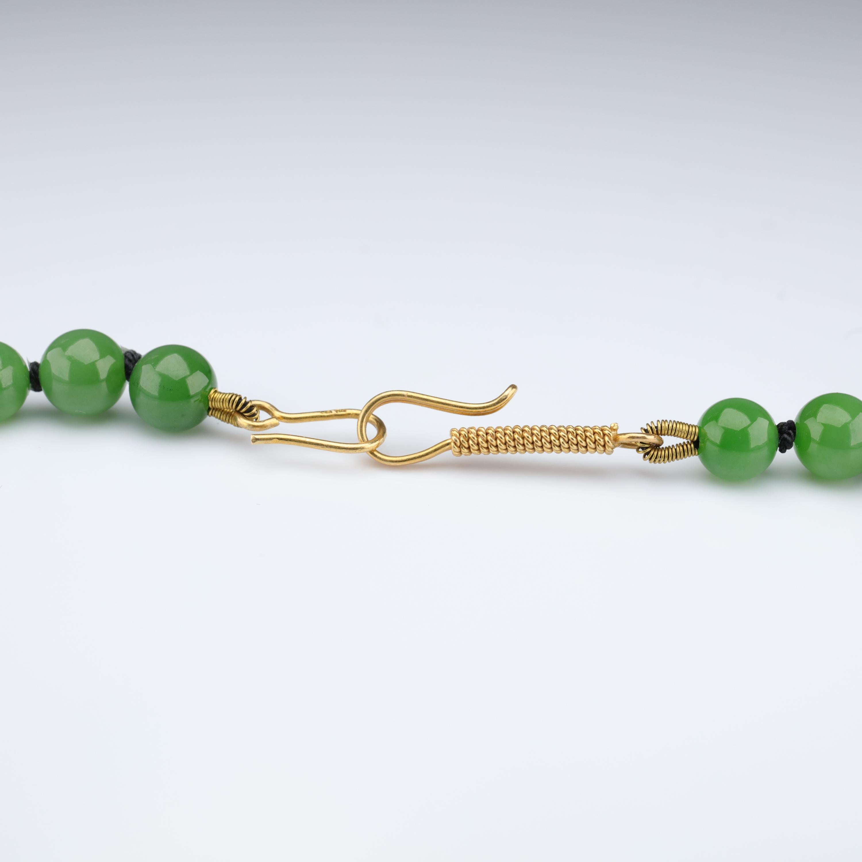 Jade Necklace with Rare Chatoyancy Certified Untreated 5