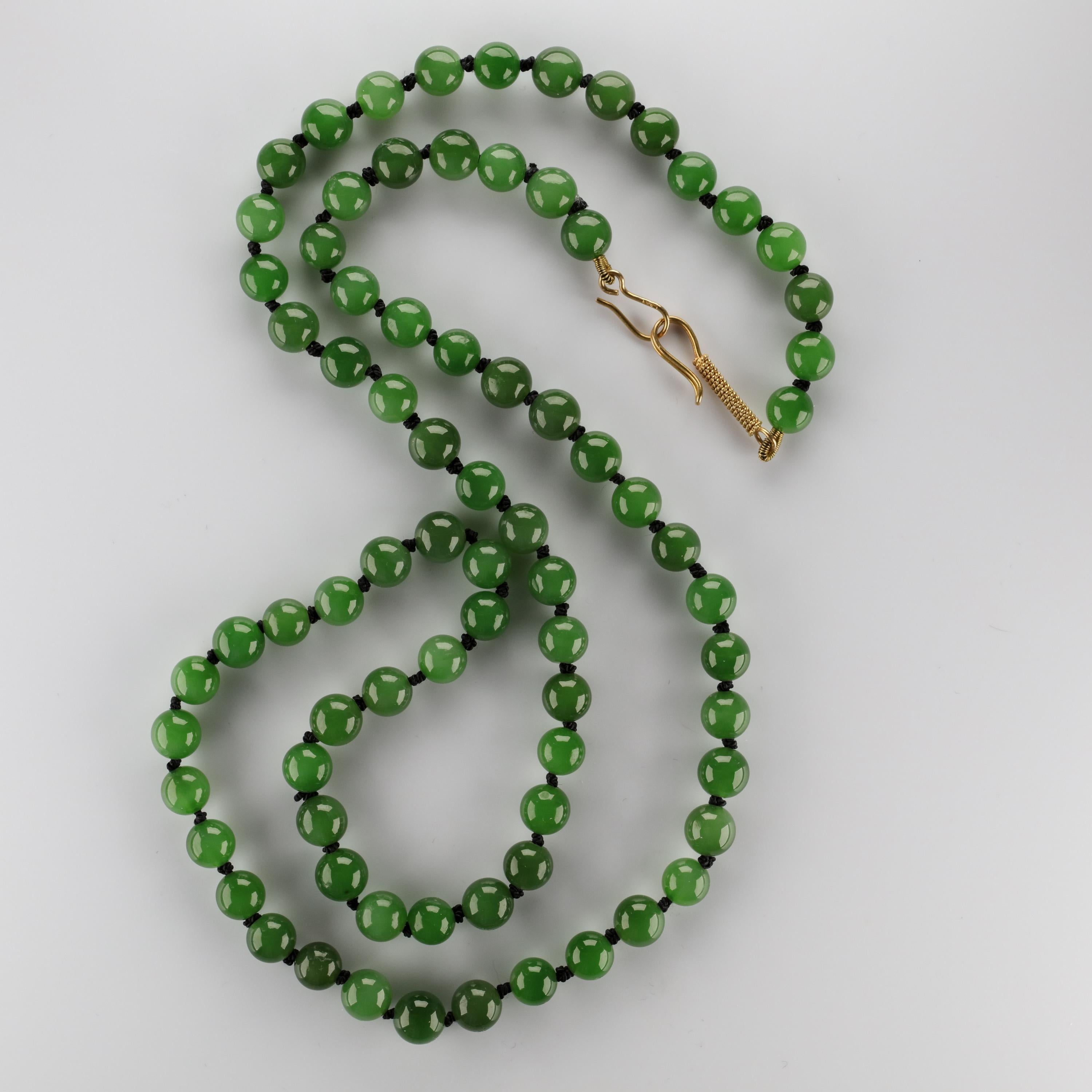 Jade Necklace with Rare Chatoyancy Certified Untreated 6