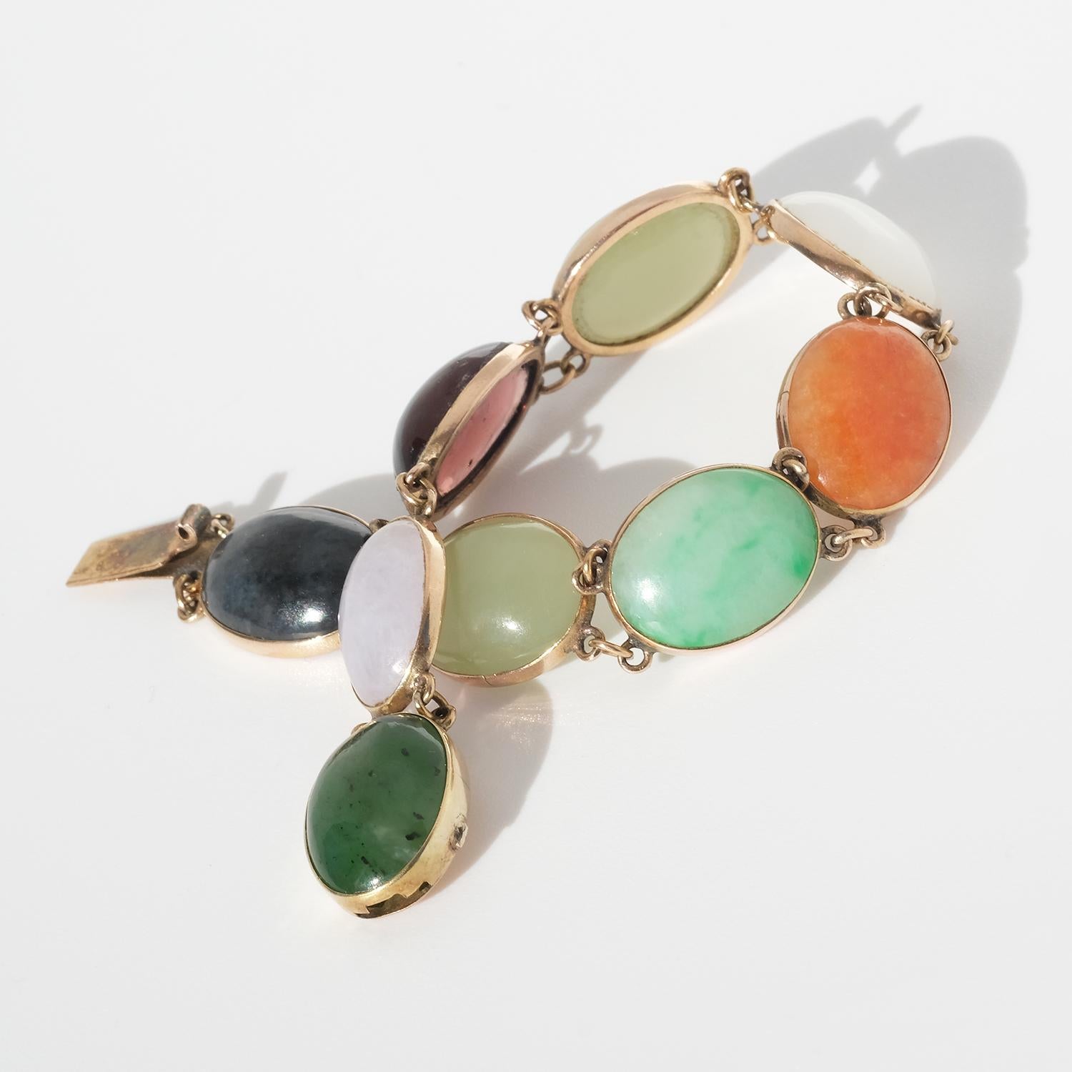 Jade, Nephrit, Quarz in 14 K Gold eingefasst, 20. Jahrhundert im Angebot 3