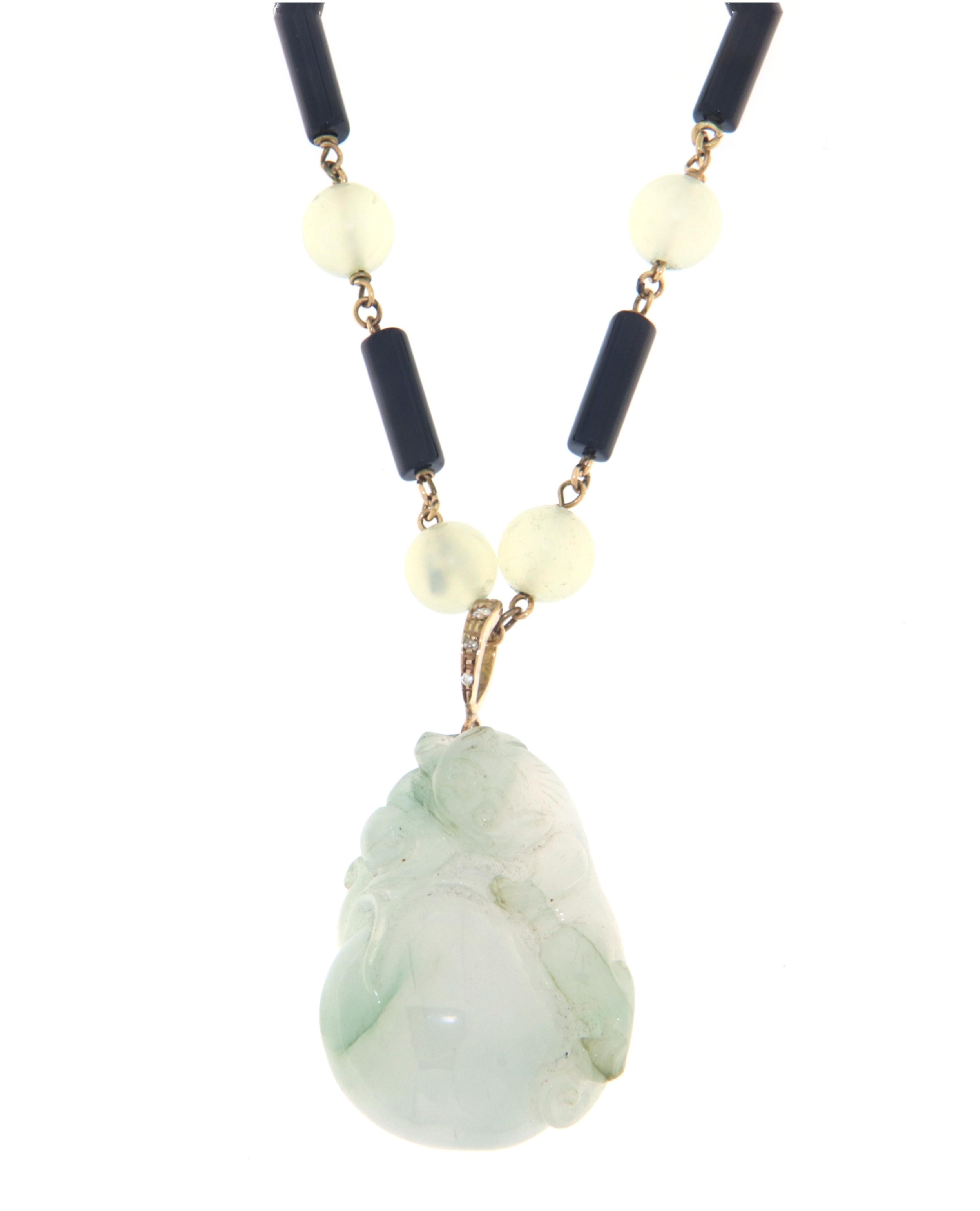 Mixed Cut Jade Onyx 14 Karat Yellow Gold Pendant Necklace For Sale