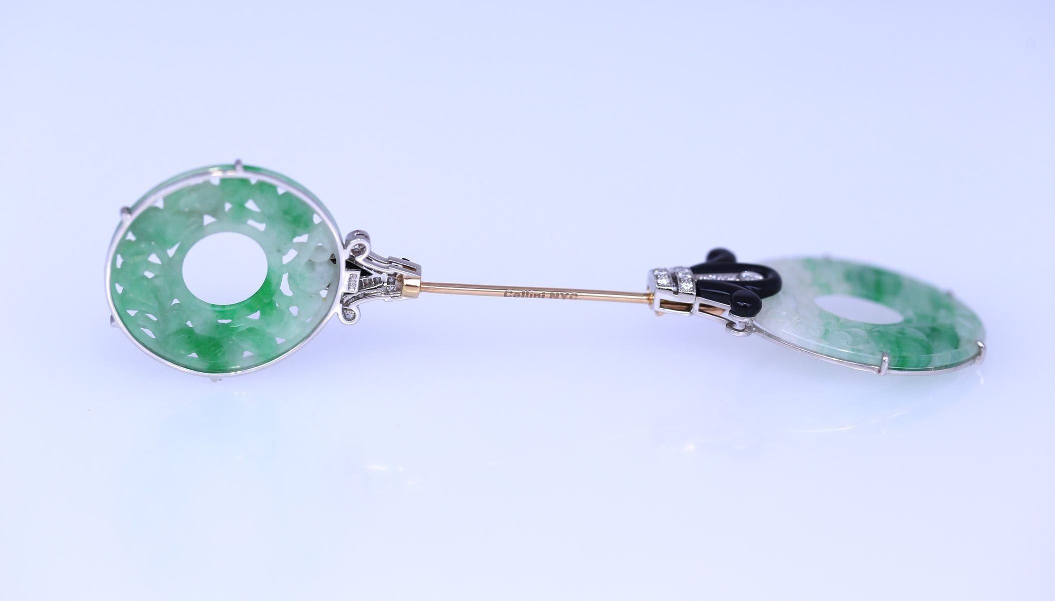 Jade Onyx Diamonds Brooch Pin, 1925 For Sale 4