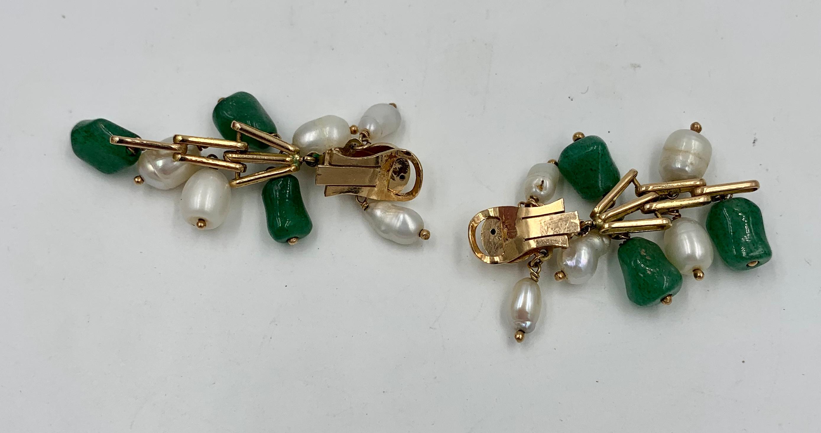 Pendants d'oreilles rétro en or 14 carats avec perles de jade et perles Pour femmes en vente