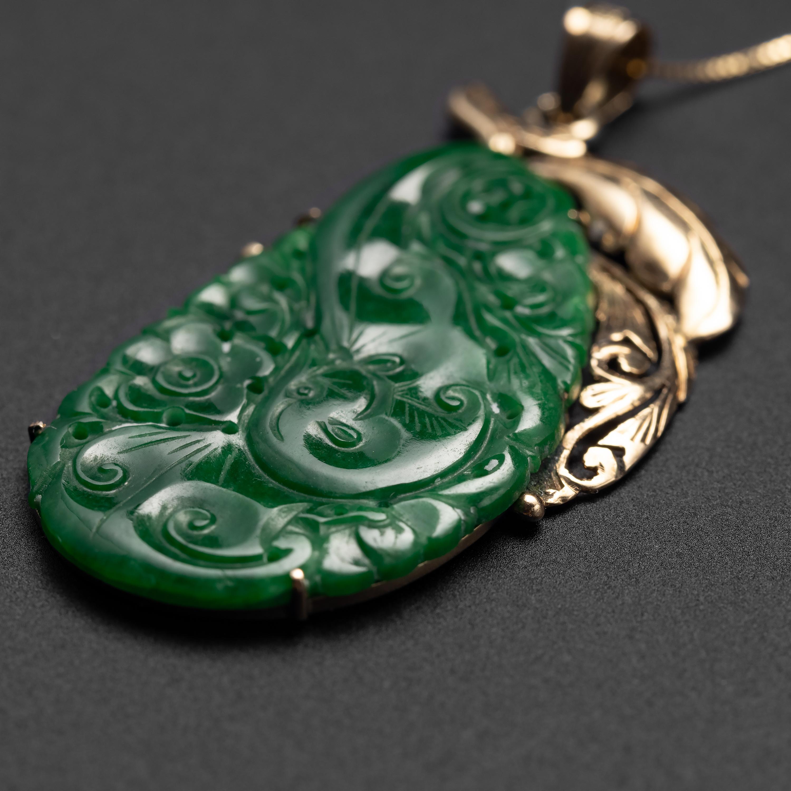 flower jade necklace