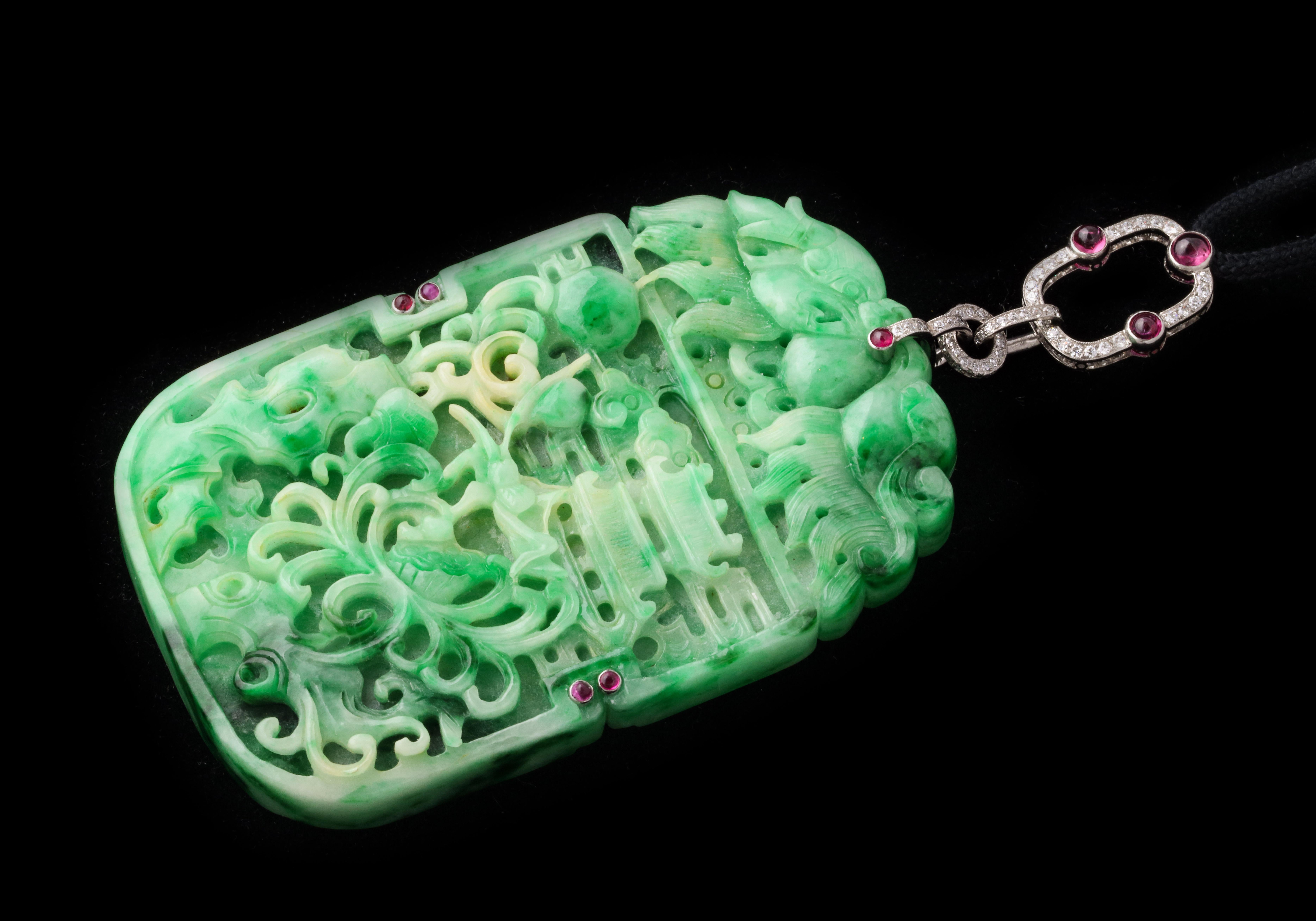 Art Deco Jade Pendant Necklace