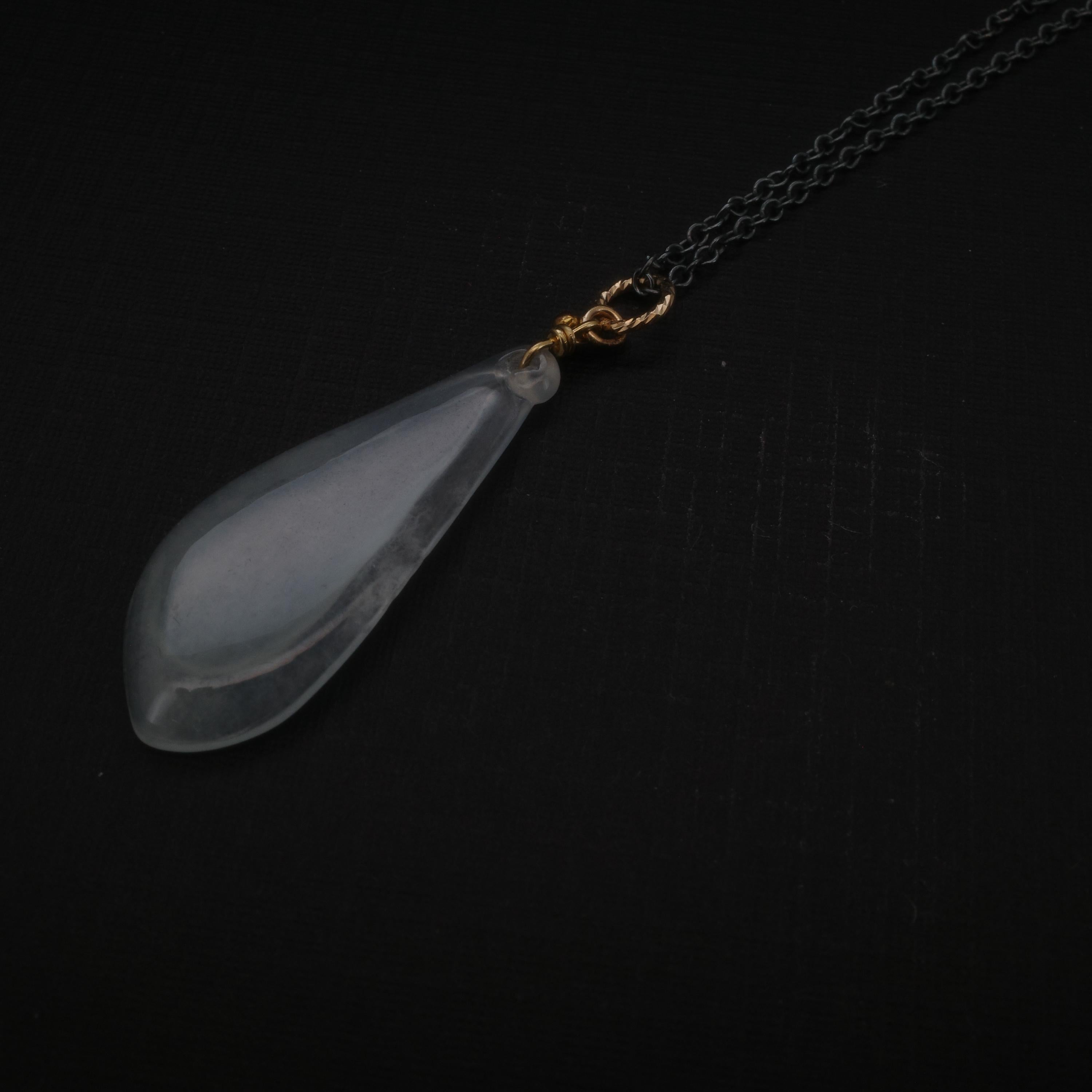 da uomo o donna Ciondolo di giada birmana semitrasparente 