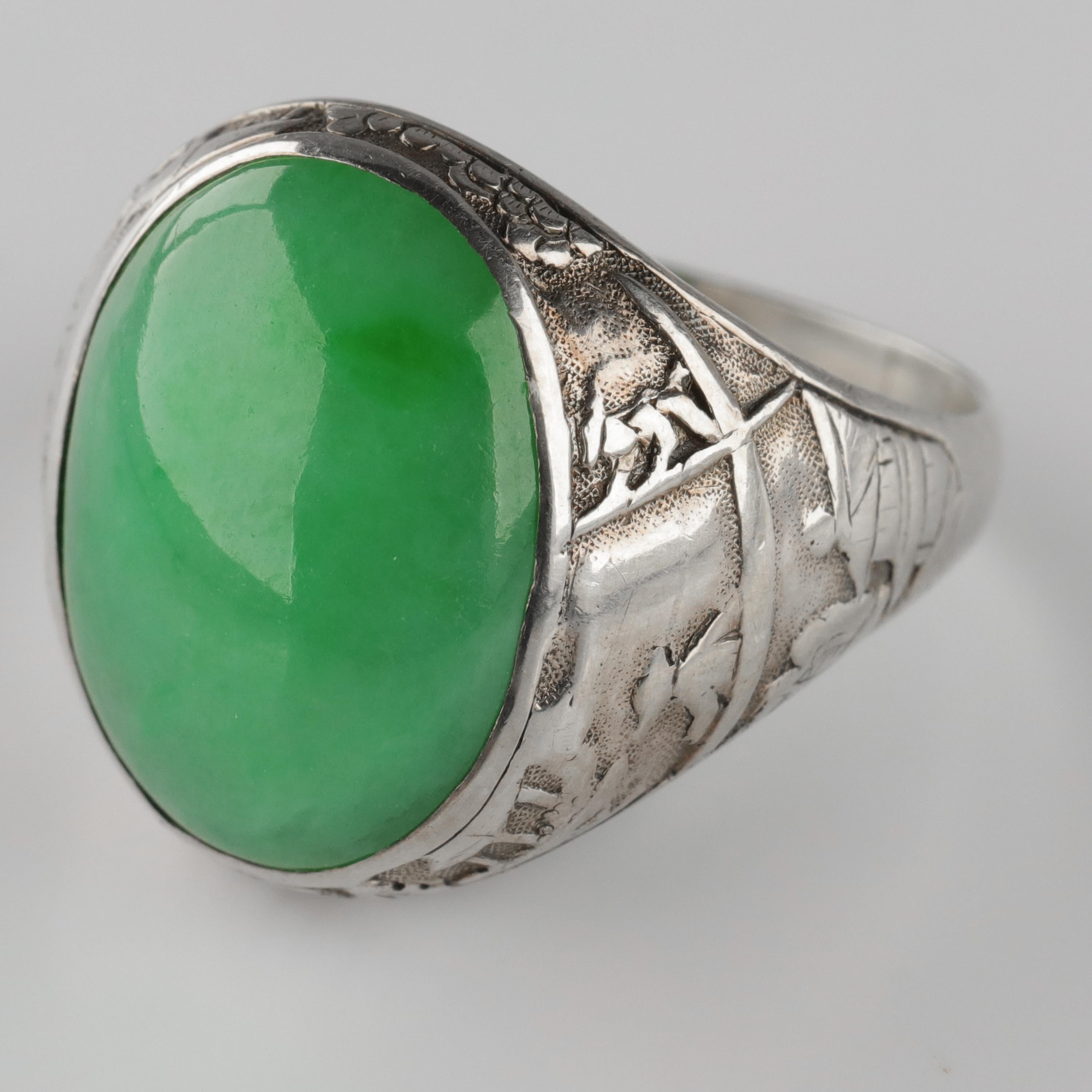 Jade Ring Certified Untreated Hand Carved Vignette Setting, circa 1910 5