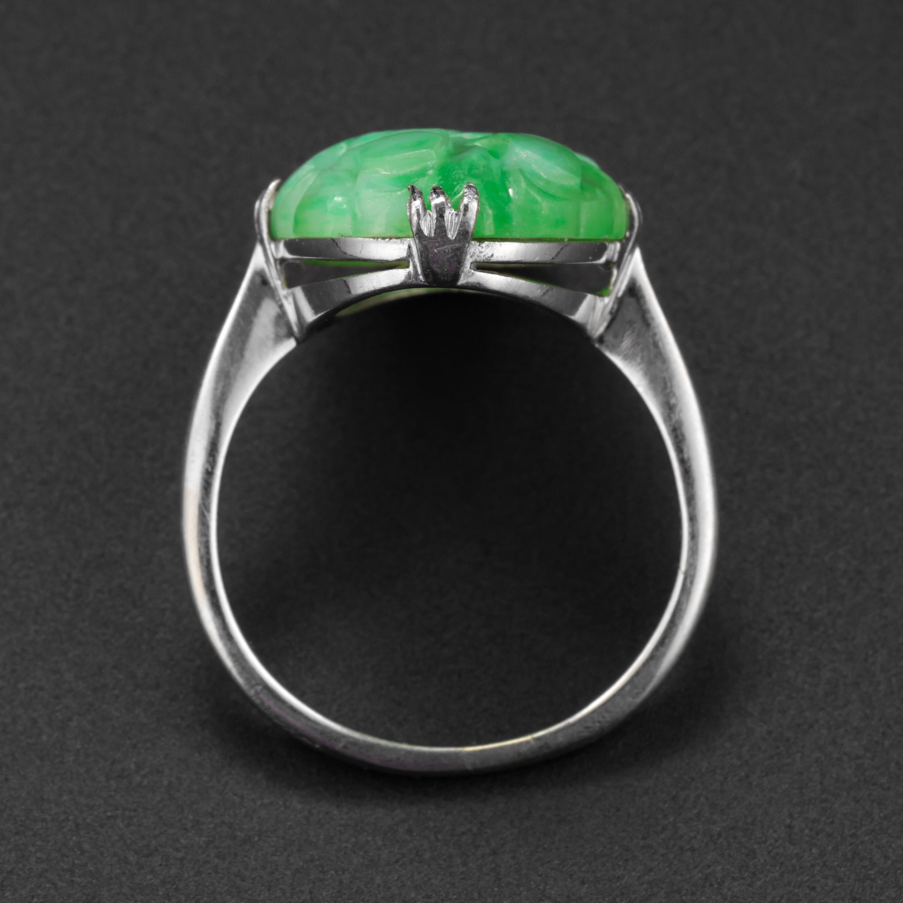 Jade Ring Certified Untreated Spectacular Apple Green Art Deco Treasure In Excellent Condition In Southbury, CT