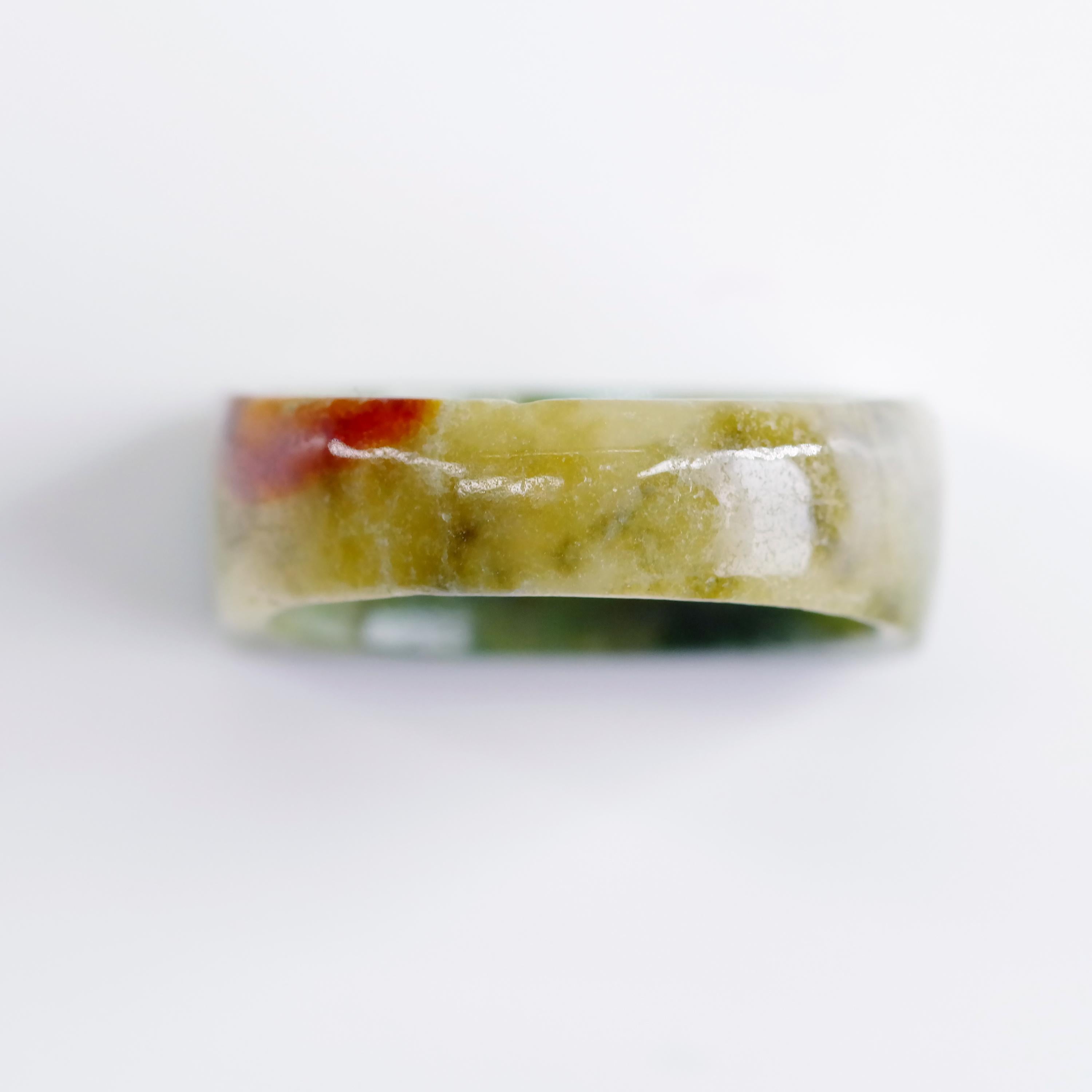 Jade Ring Hand Carved Antique from China In Good Condition In Southbury, CT