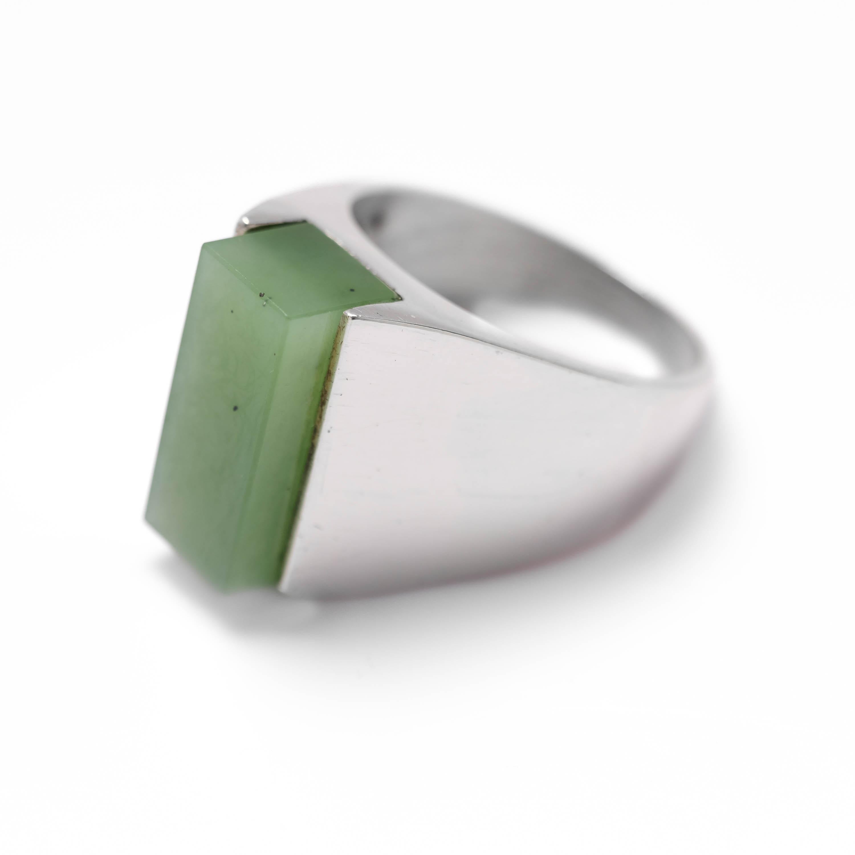 Women's or Men's Jade Ring Modernist Certified Untreated  For Sale