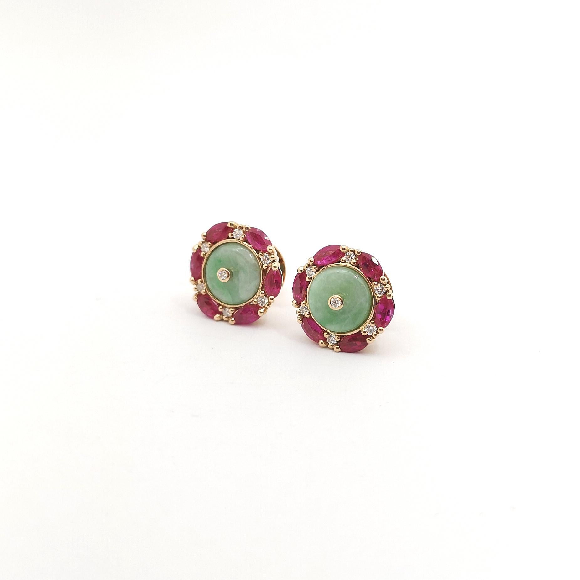 Jade, Ruby and Diamond Earrings set in 18K Rose Gold Settings In New Condition For Sale In Bangkok, TH