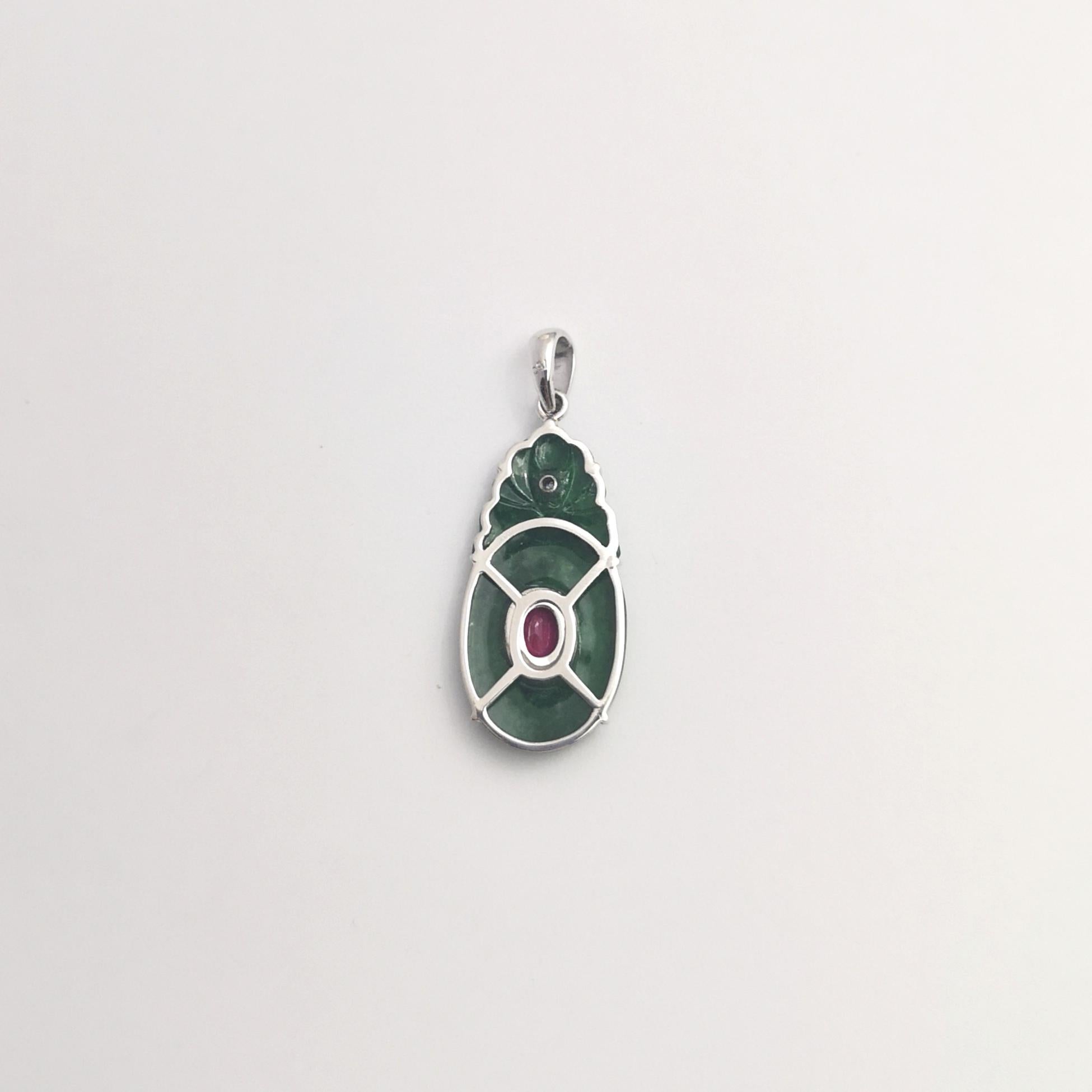 Femenino o masculino Colgante de jade, rubí y diamantes engastados en oro blanco de 18 quilates en venta