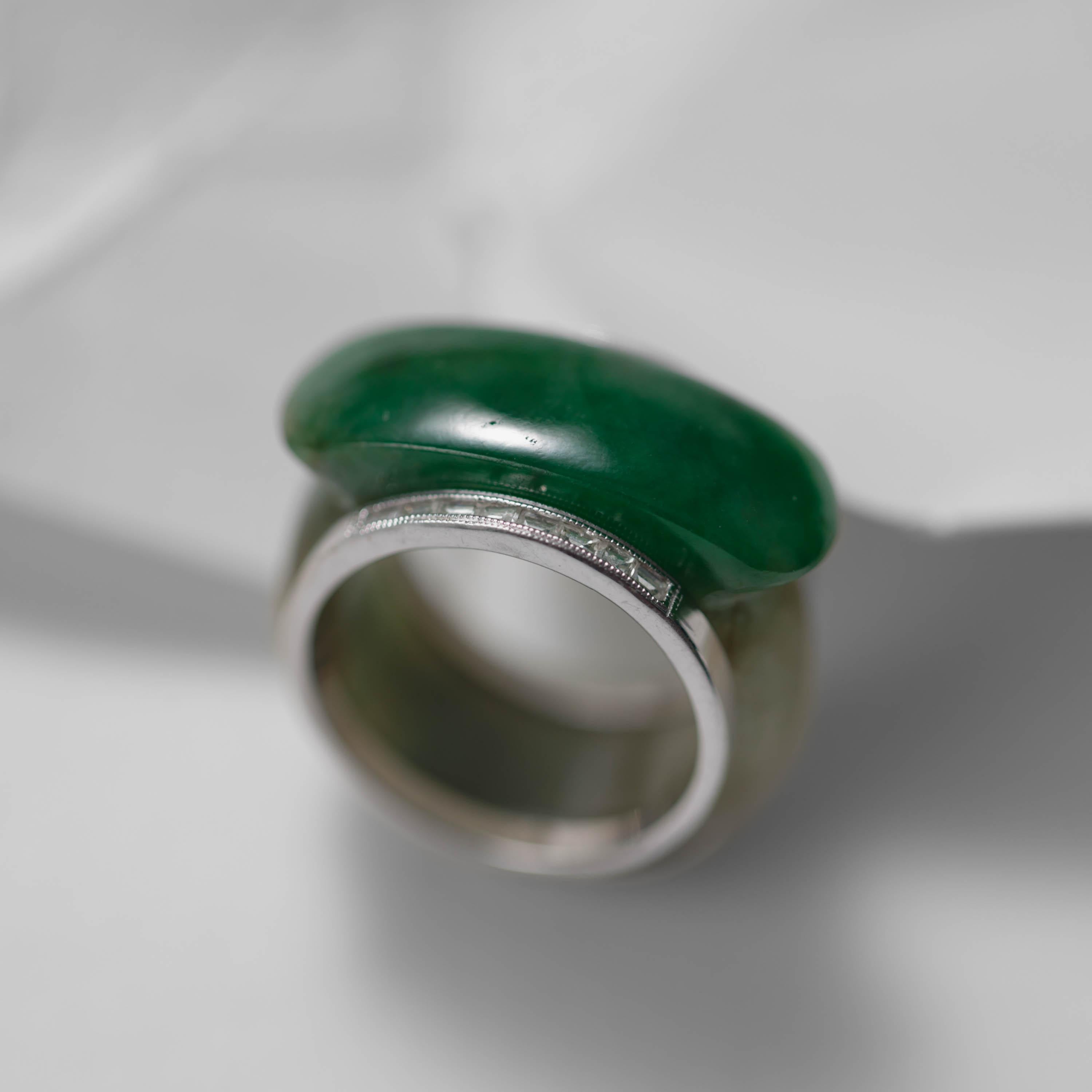 Jade Saddle Ring with Gold & Diamond Frame GIA Certified Untreated  For Sale 5