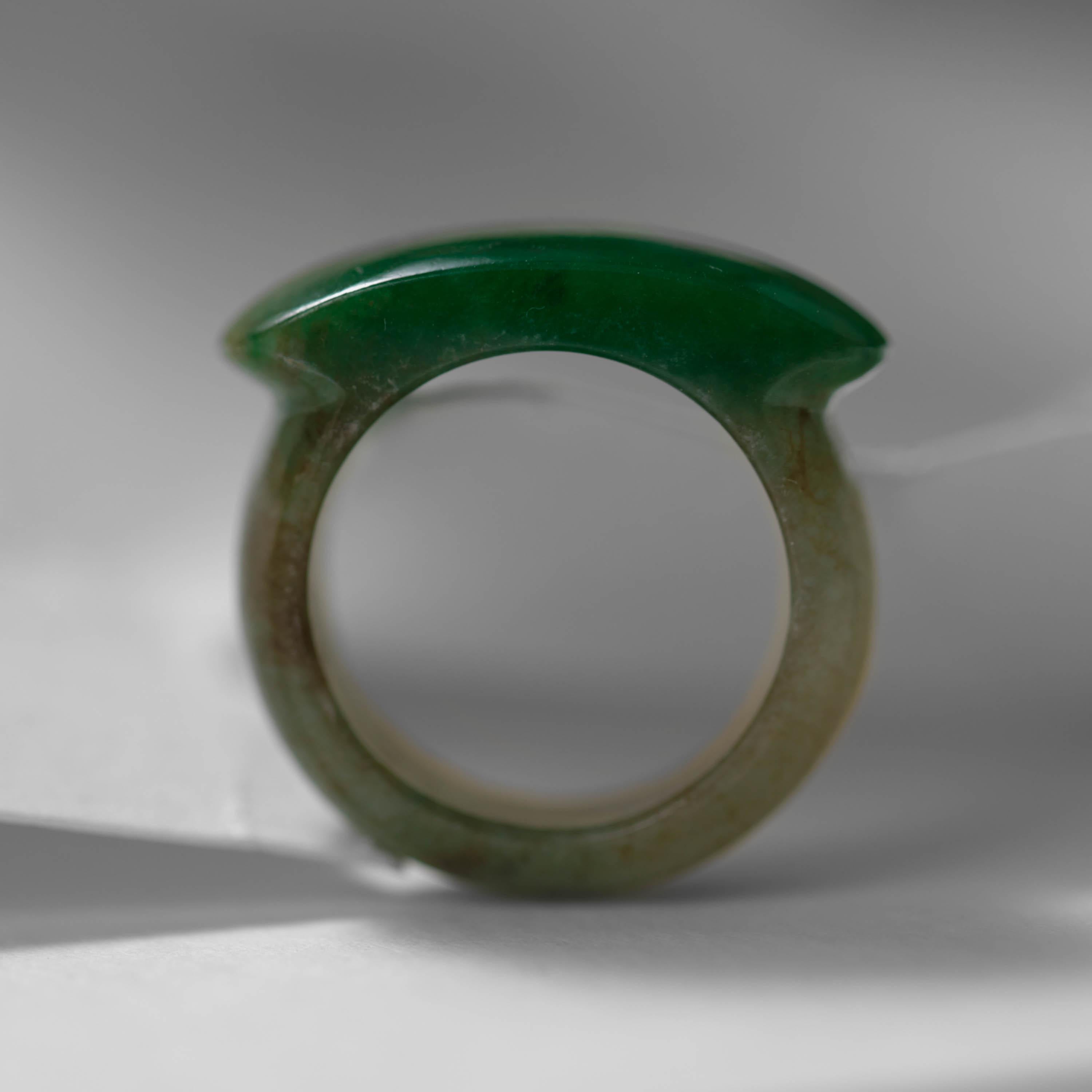 Round Cut Jade Saddle Ring with Gold & Diamond Frame GIA Certified Untreated For Sale