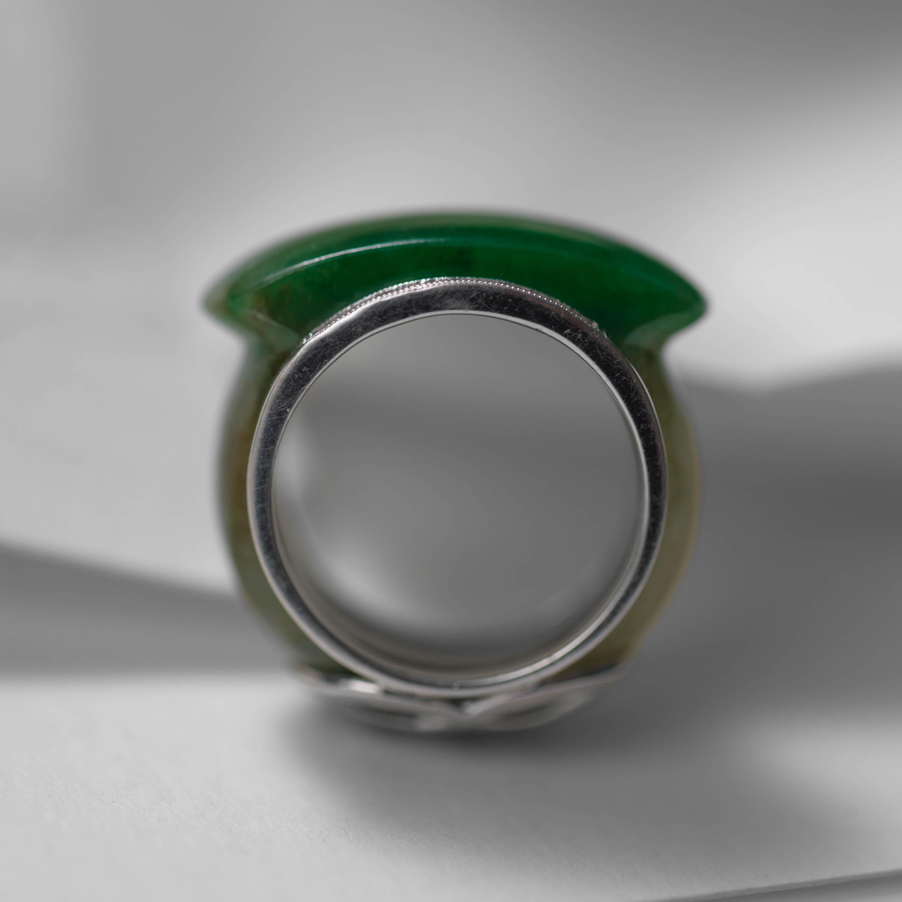 Jade Saddle Ring with Gold & Diamond Frame GIA Certified Untreated  For Sale 1