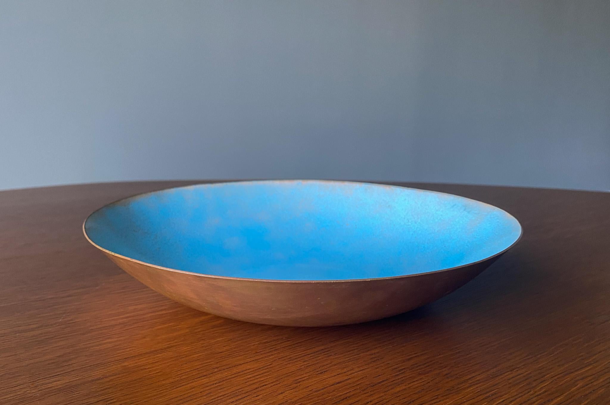 Jade Snow Wong Blue Enameled Copper Bowl, United States, 1950's  For Sale 6