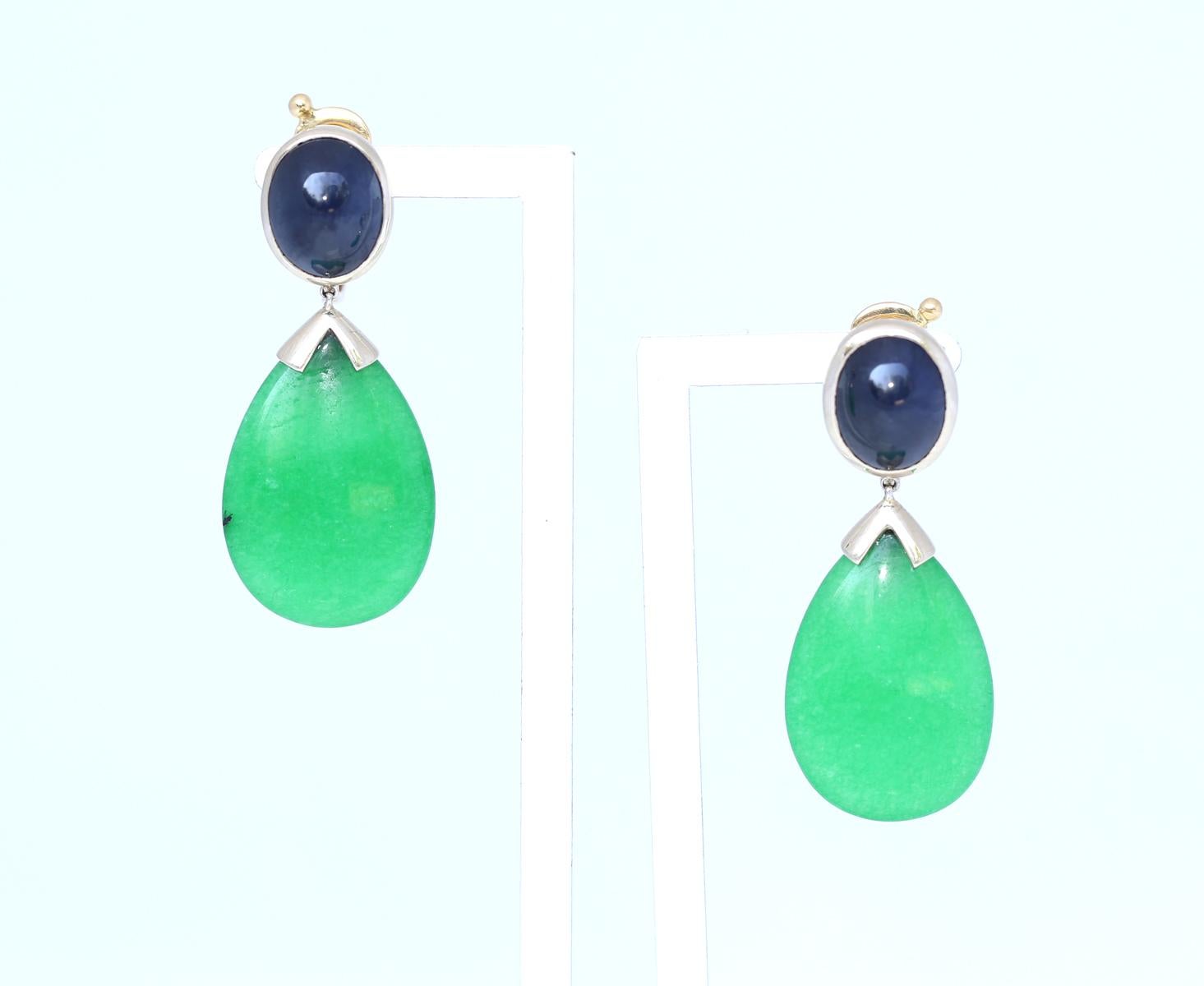 Jade Star Sapphire Cabochon Earrings 18 Karat Gold, 1990 10