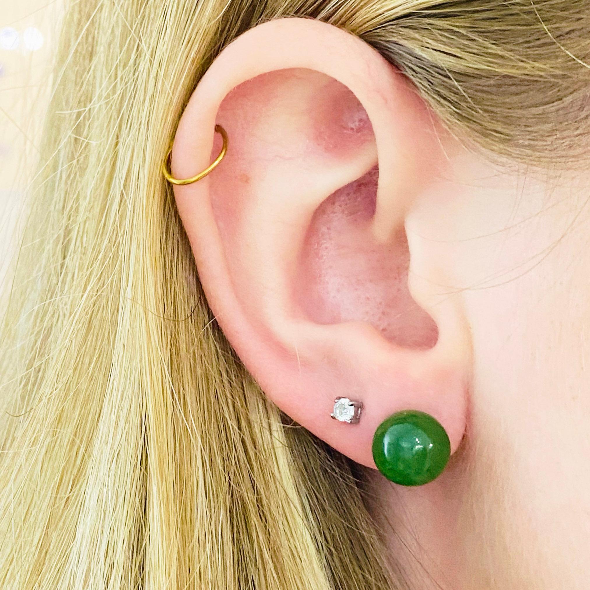 These stunning 18k yellow gold and green jadeite jade bead earrings provide a look that is both trendy and classic. These jade earrings are a great staple to add to your collection, and can be worn with both casual and formal wear.  These earrings