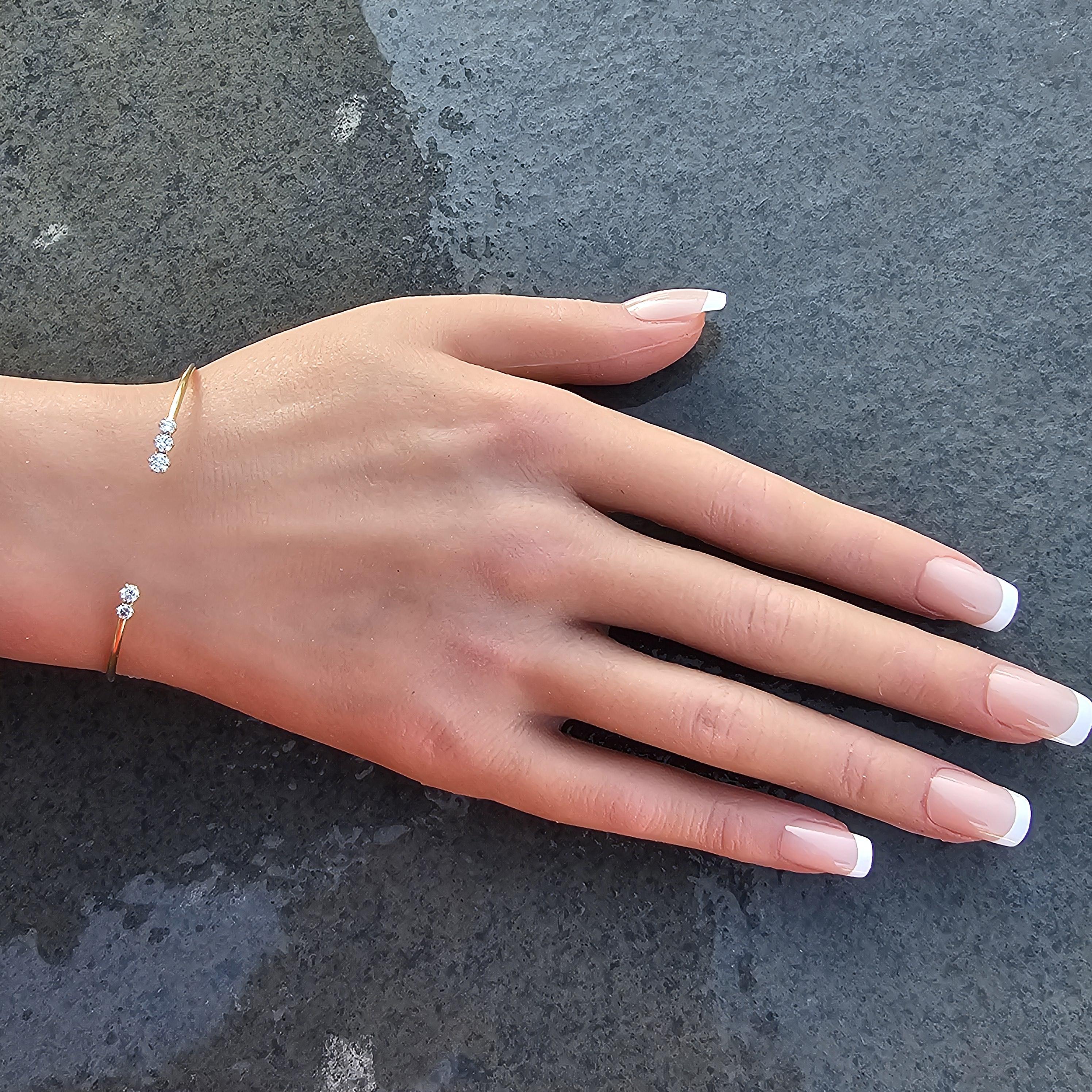 Bracciale aperto con 5 diamanti in oro rosa 18k di Jade Trau ~.65ctw graduato in vendita 1