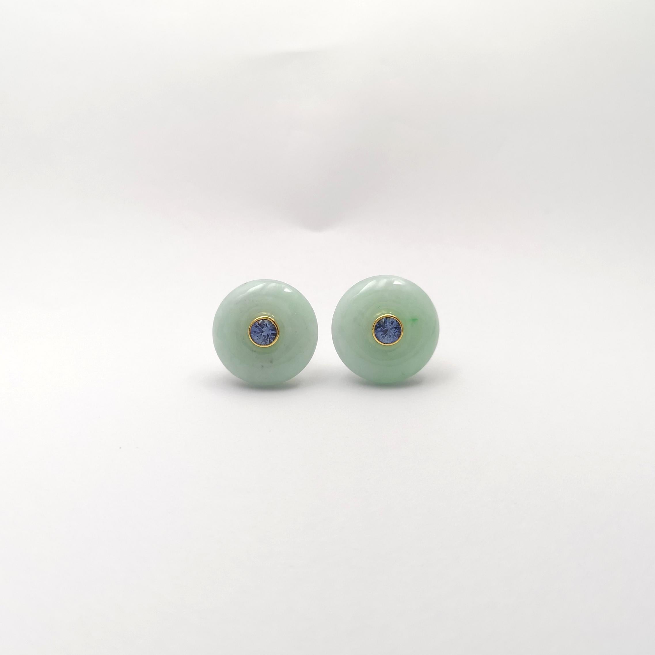 Pendientes de Jade con Zafiro Azul engastados en Oro de 18K Corte redondo en venta