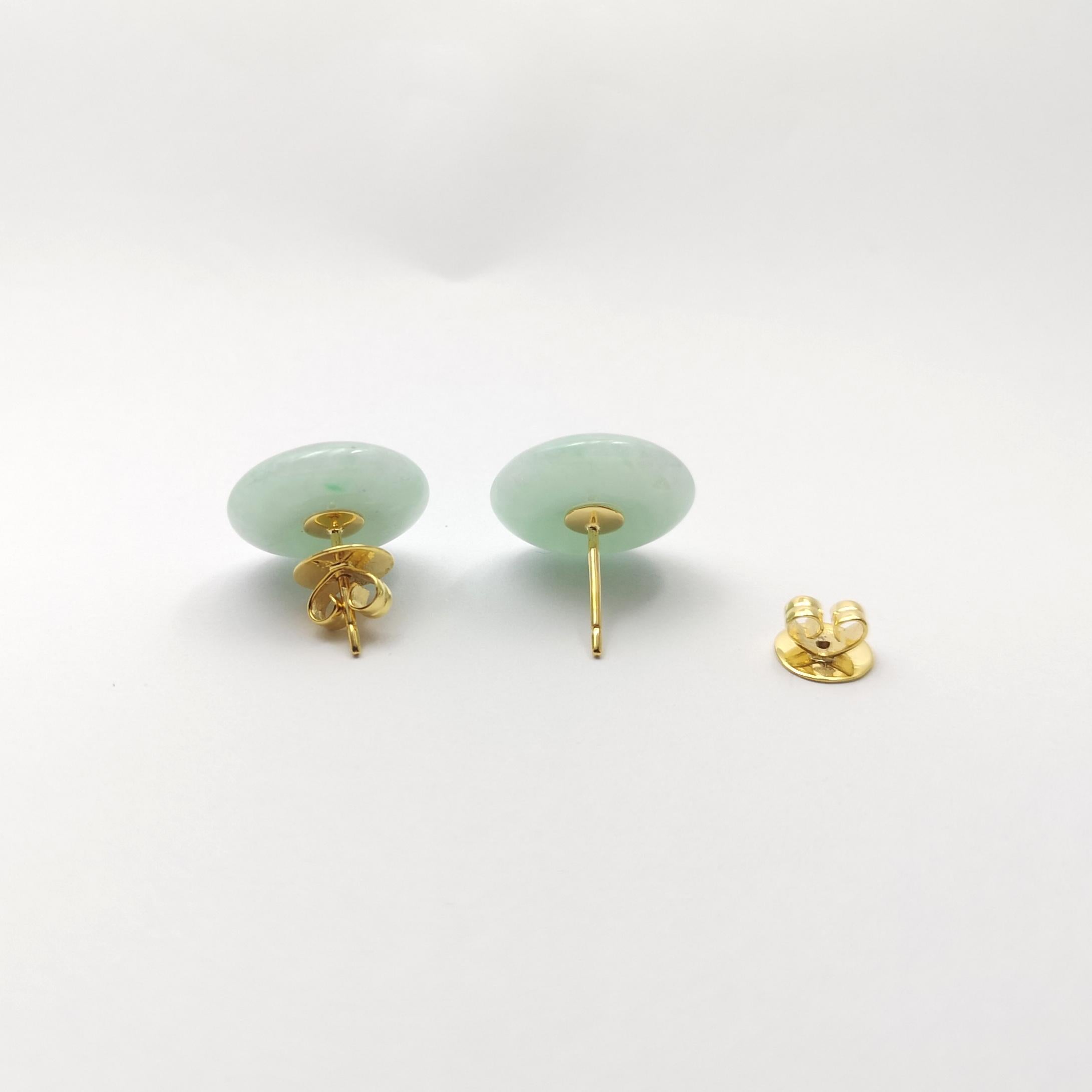 Pendientes de Jade con Zafiro Azul engastados en Oro de 18K en venta 2