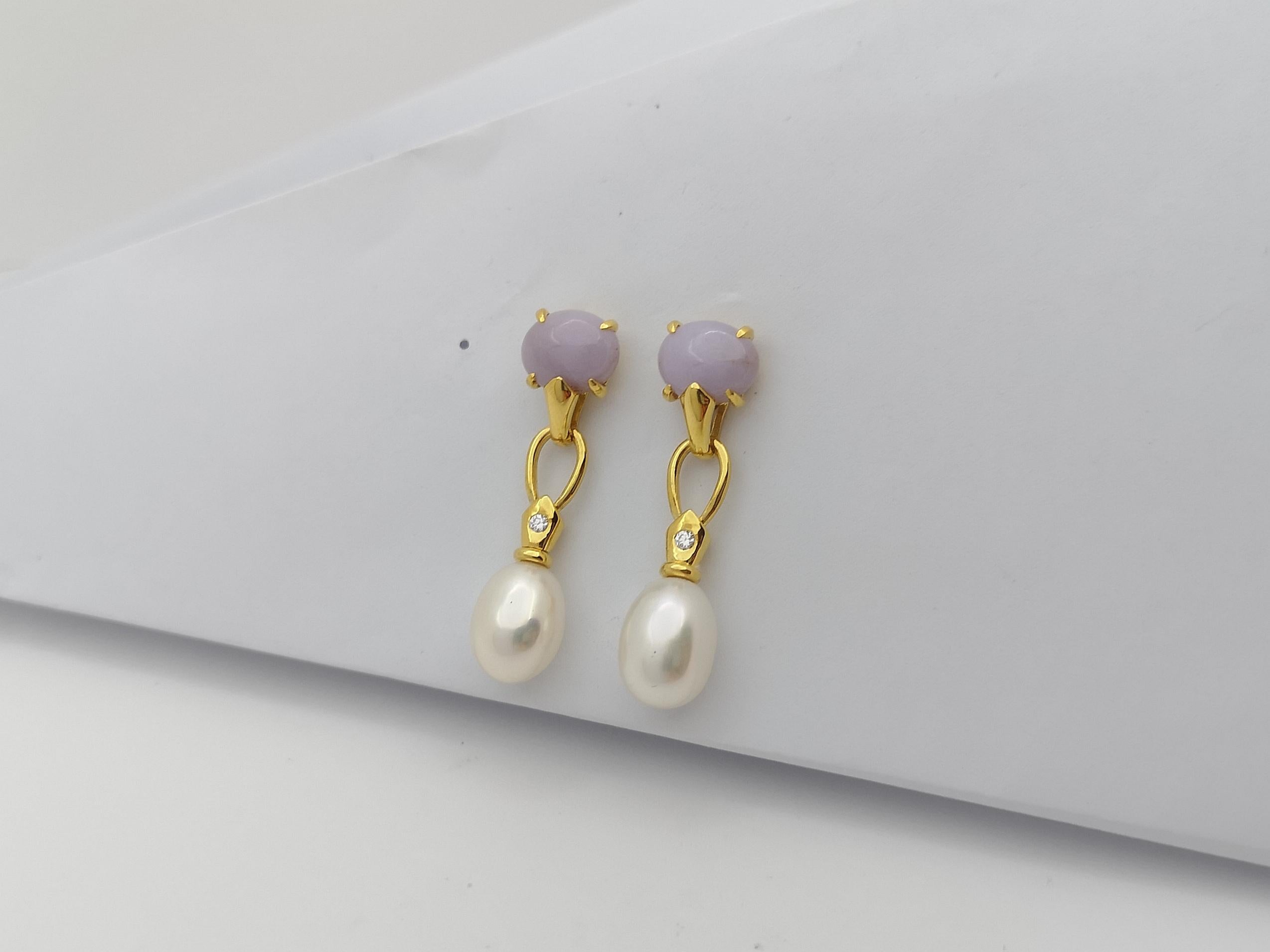 Contemporary Jade with Diamond and Fresh Water Pearl Earrings Set in 18 Karat Gold Settings For Sale