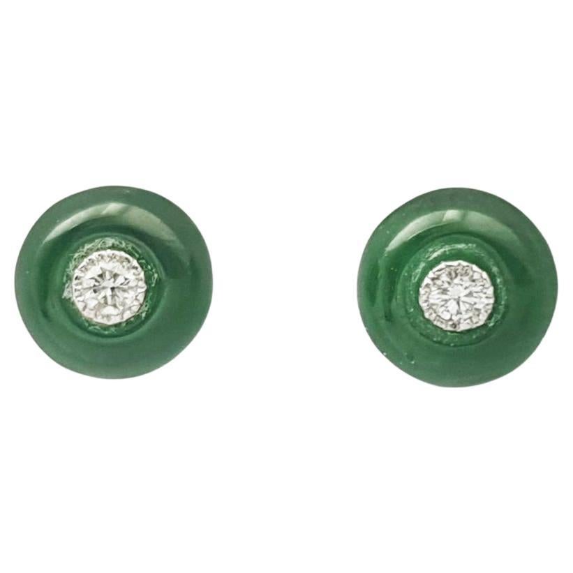 Boucles d'oreilles en jade et diamants sur monture en or blanc 18 carats en vente
