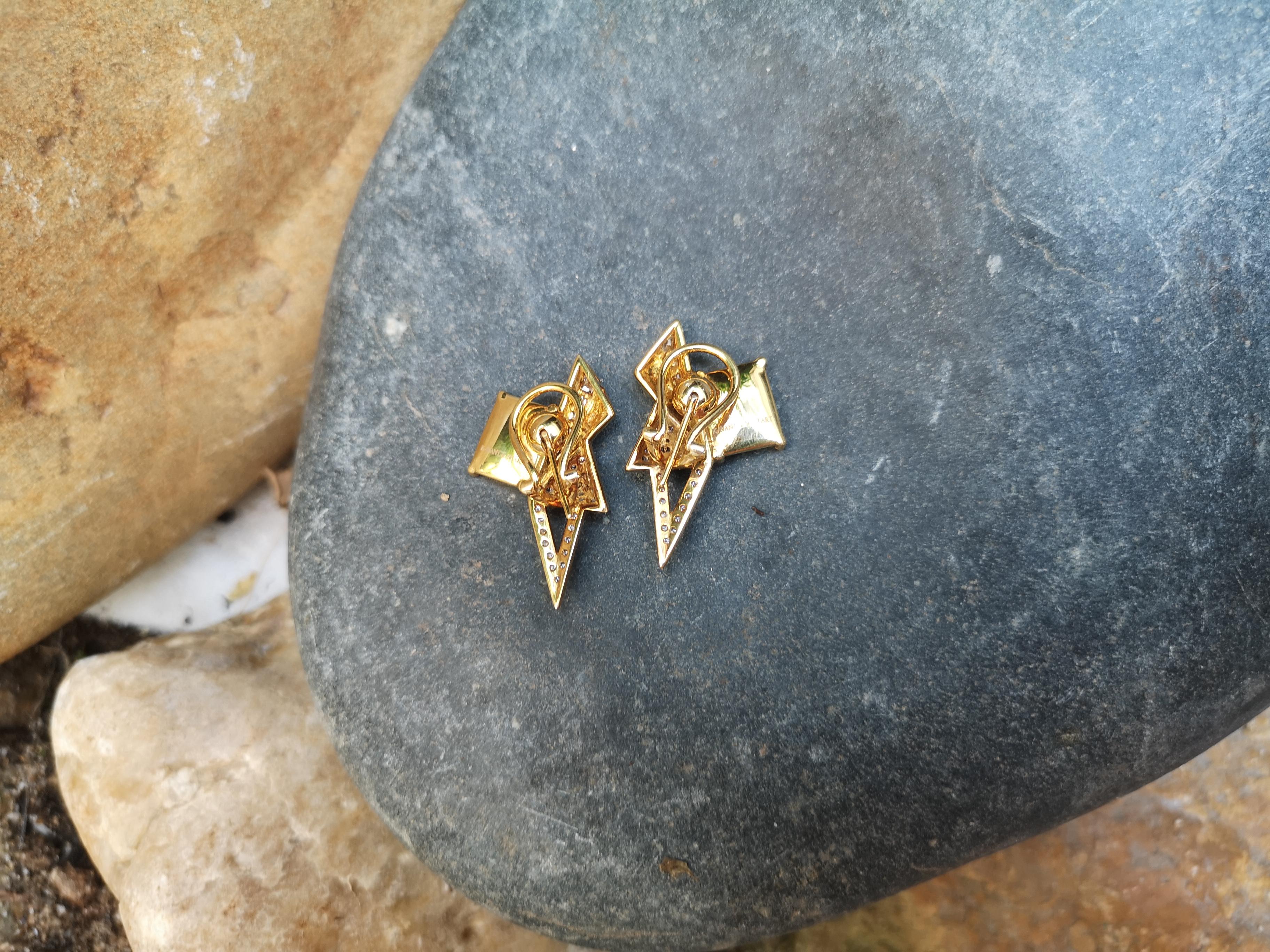 Mixed Cut Jade with Diamond Kavant & Sharart Origami Earrings Set in 18 Karat Gold  For Sale