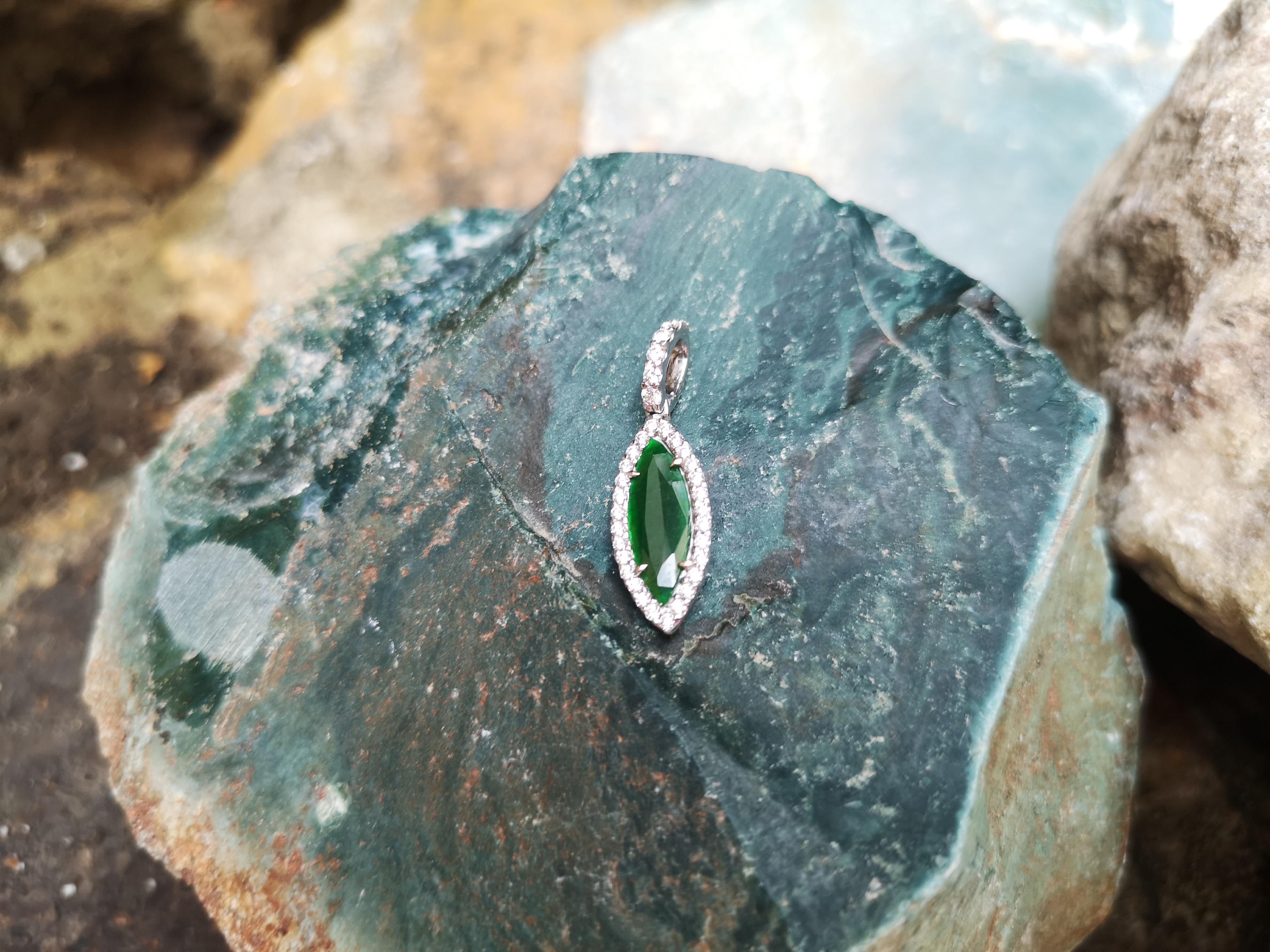 Jade with Diamond Pendant Set in 18 Karat White Gold Settings For Sale 1