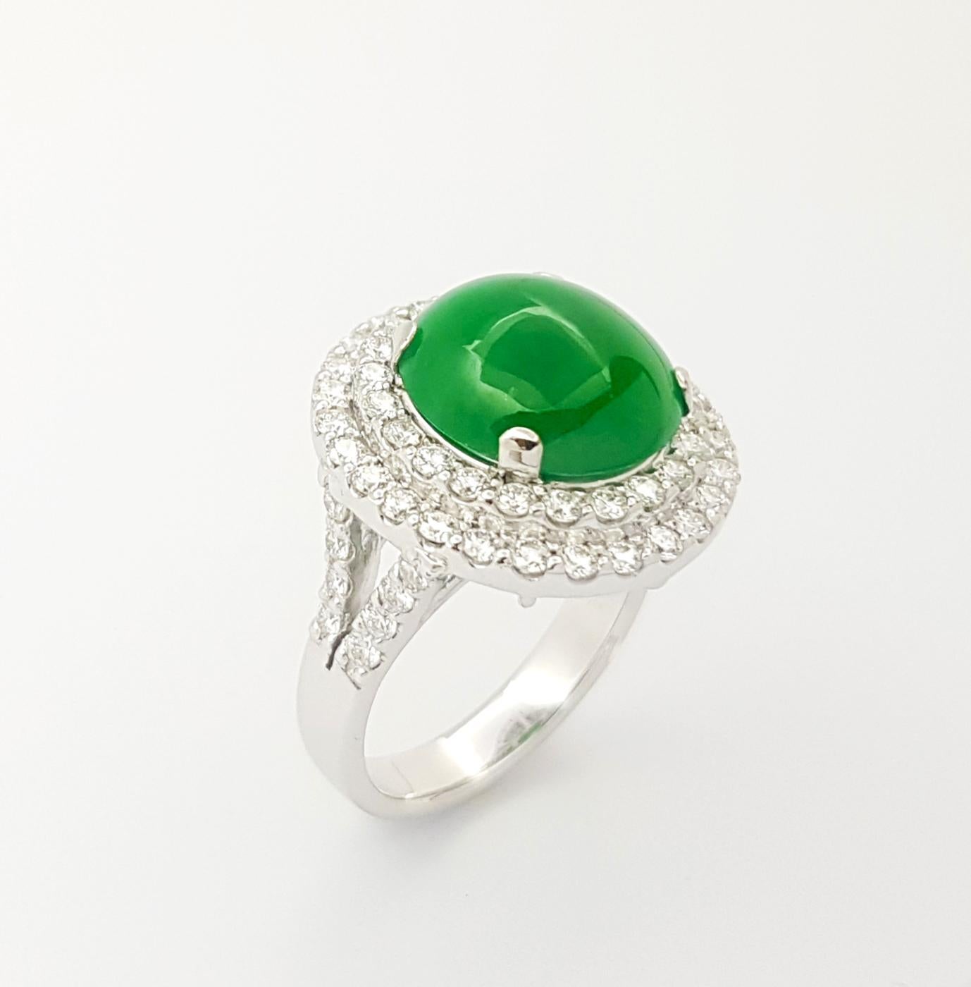 Jade with Diamond Ring set in 18K White Gold Settings For Sale 4