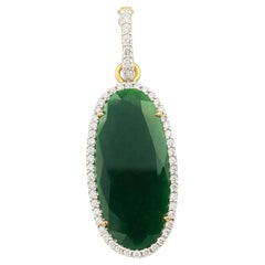 Jade with Diamond set in 18K Gold Settings