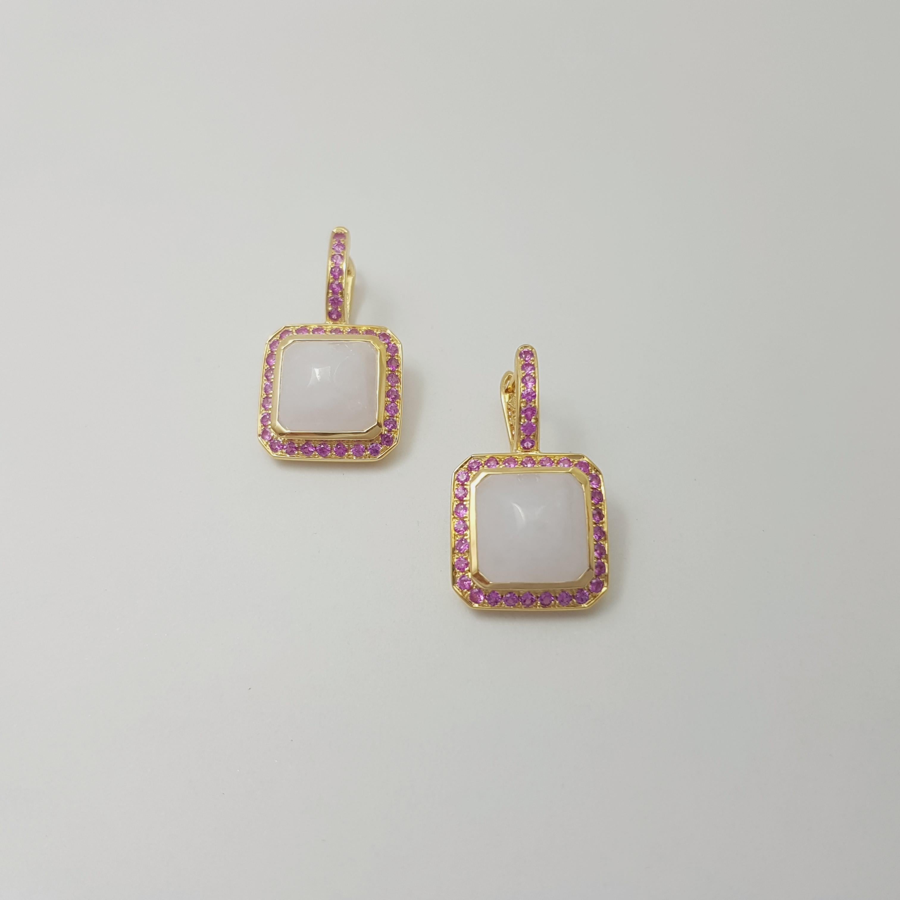 Taglio misto Orecchini di giada con zaffiro rosa incastonati in oro 18K in vendita