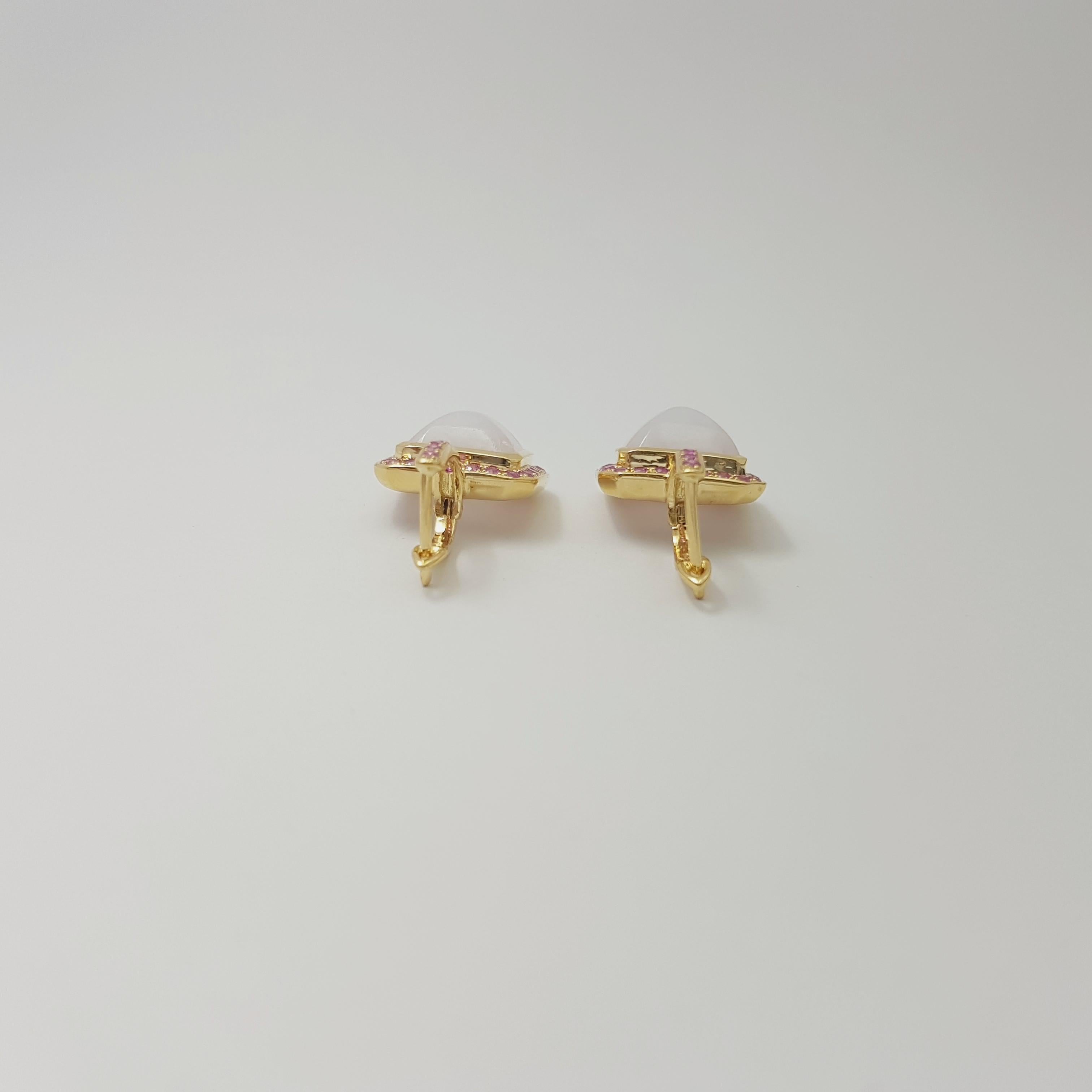 Orecchini di giada con zaffiro rosa incastonati in oro 18K in vendita 2