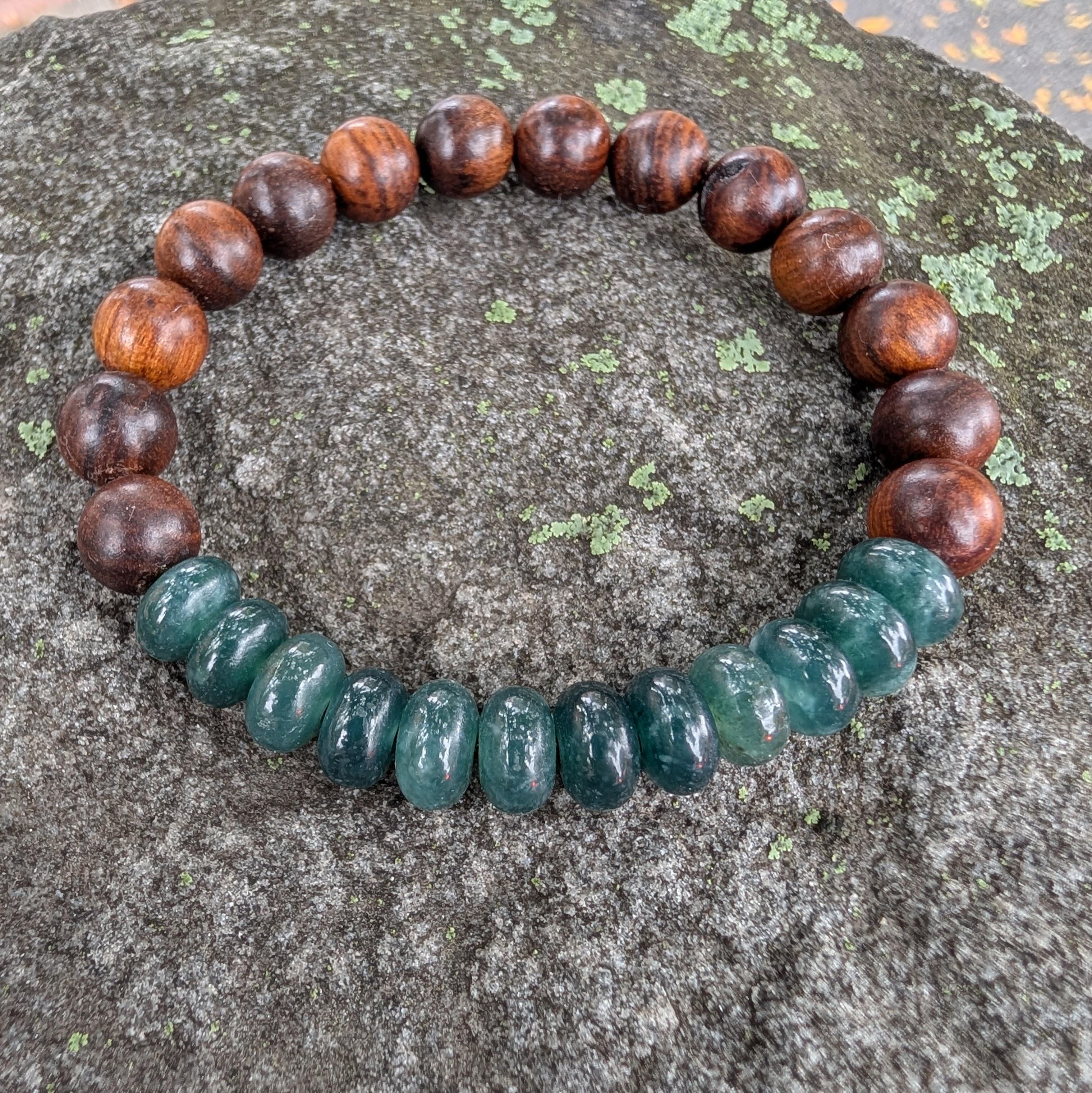 Pulsera elástica de cuentas de jadeíta y palisandro en venta 3