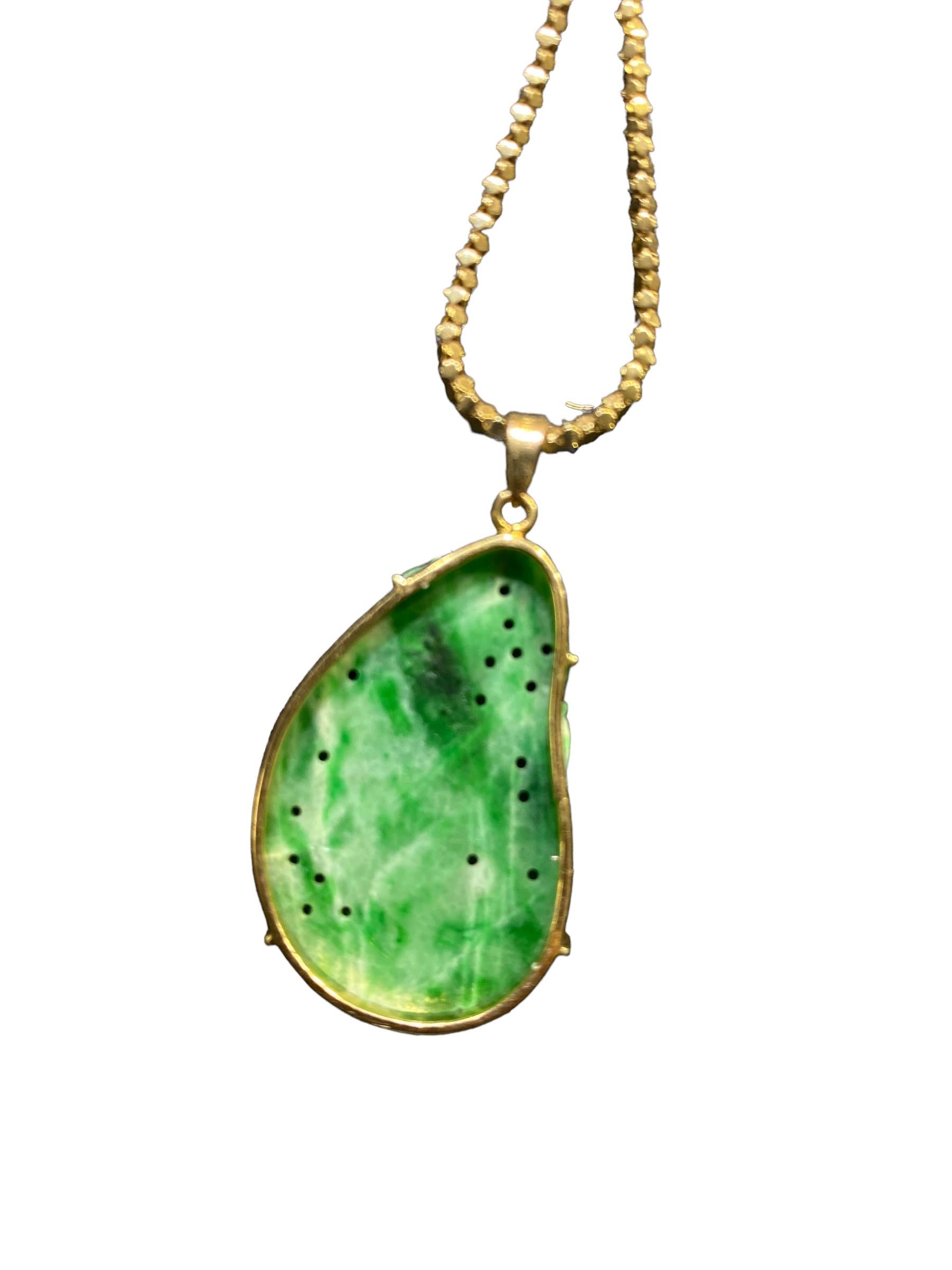 Contemporary Jadeite Carved Pendant 14K Yellow Gold For Sale
