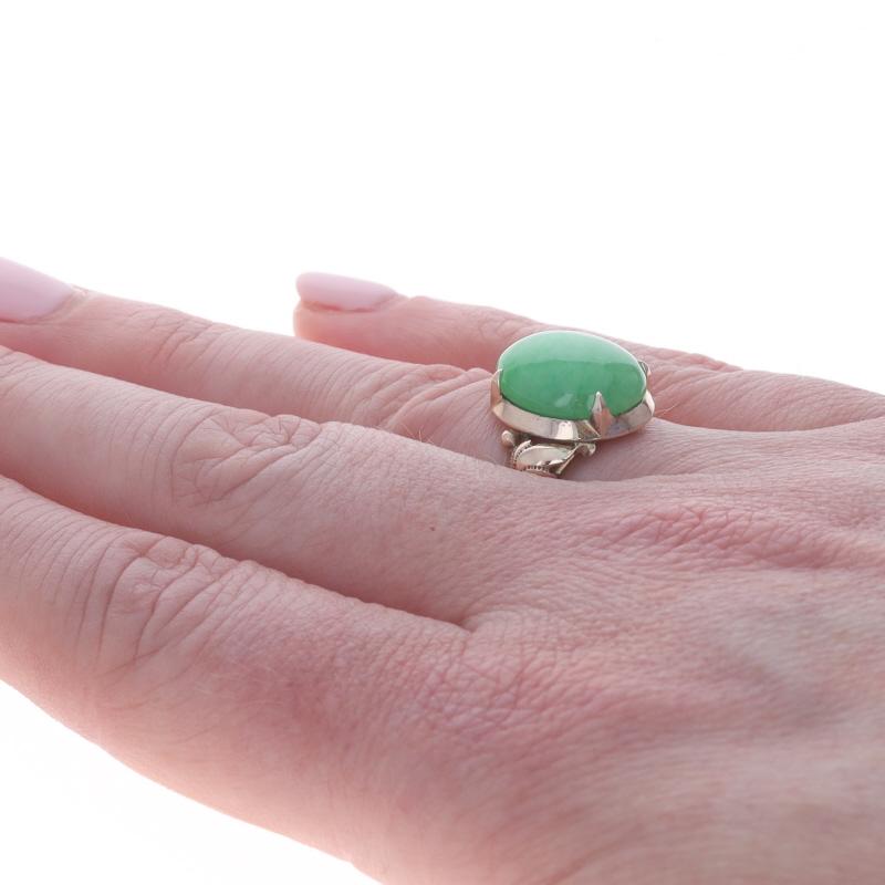 Jadeite Cocktail Solitaire Ring Oval Cabochon 9.30ct GIA For Sale 1