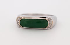 Jadeite, diamant, anneau de selle en or blanc 14K