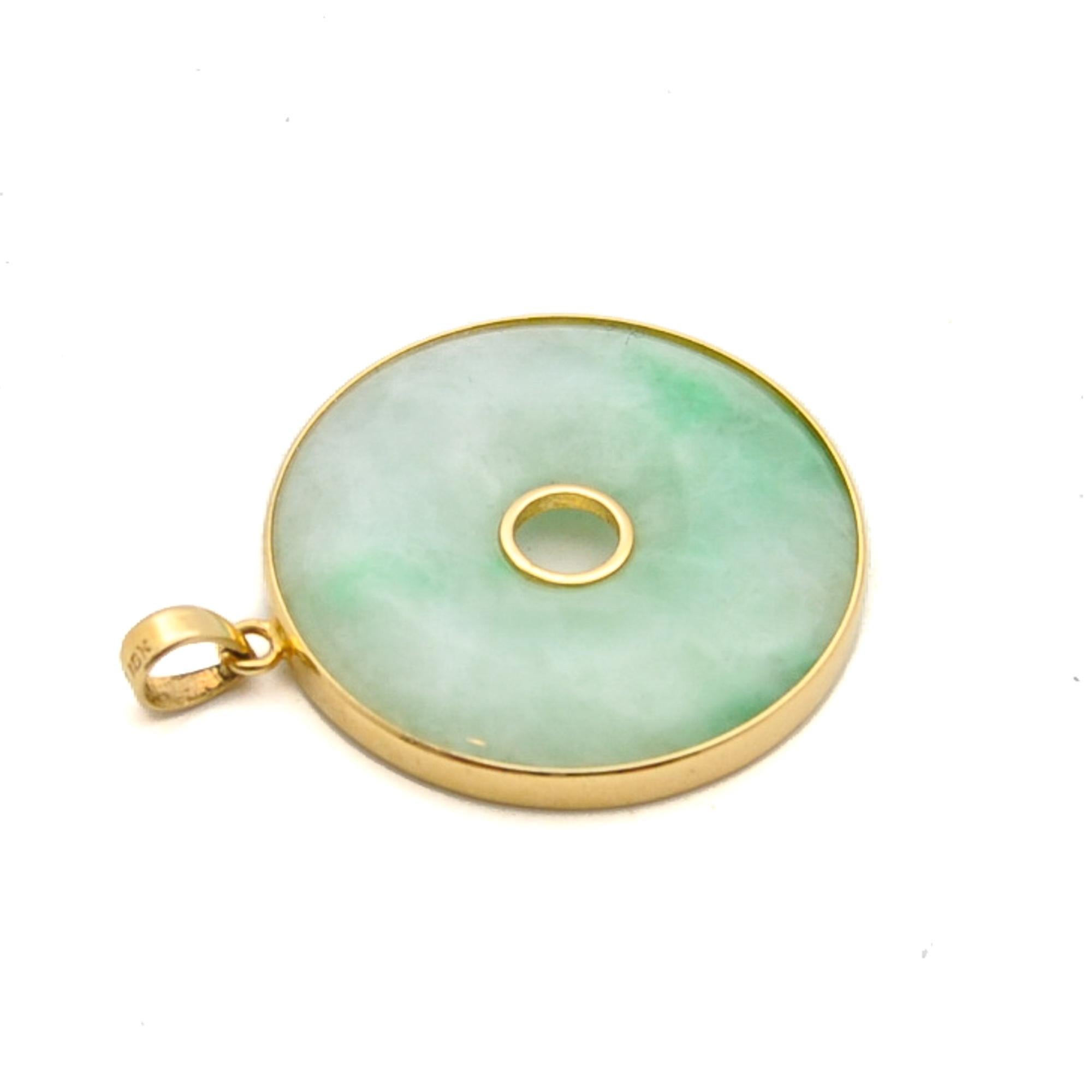 Jadeite Jade 18K Gold Pi Disc Pendant For Sale 2