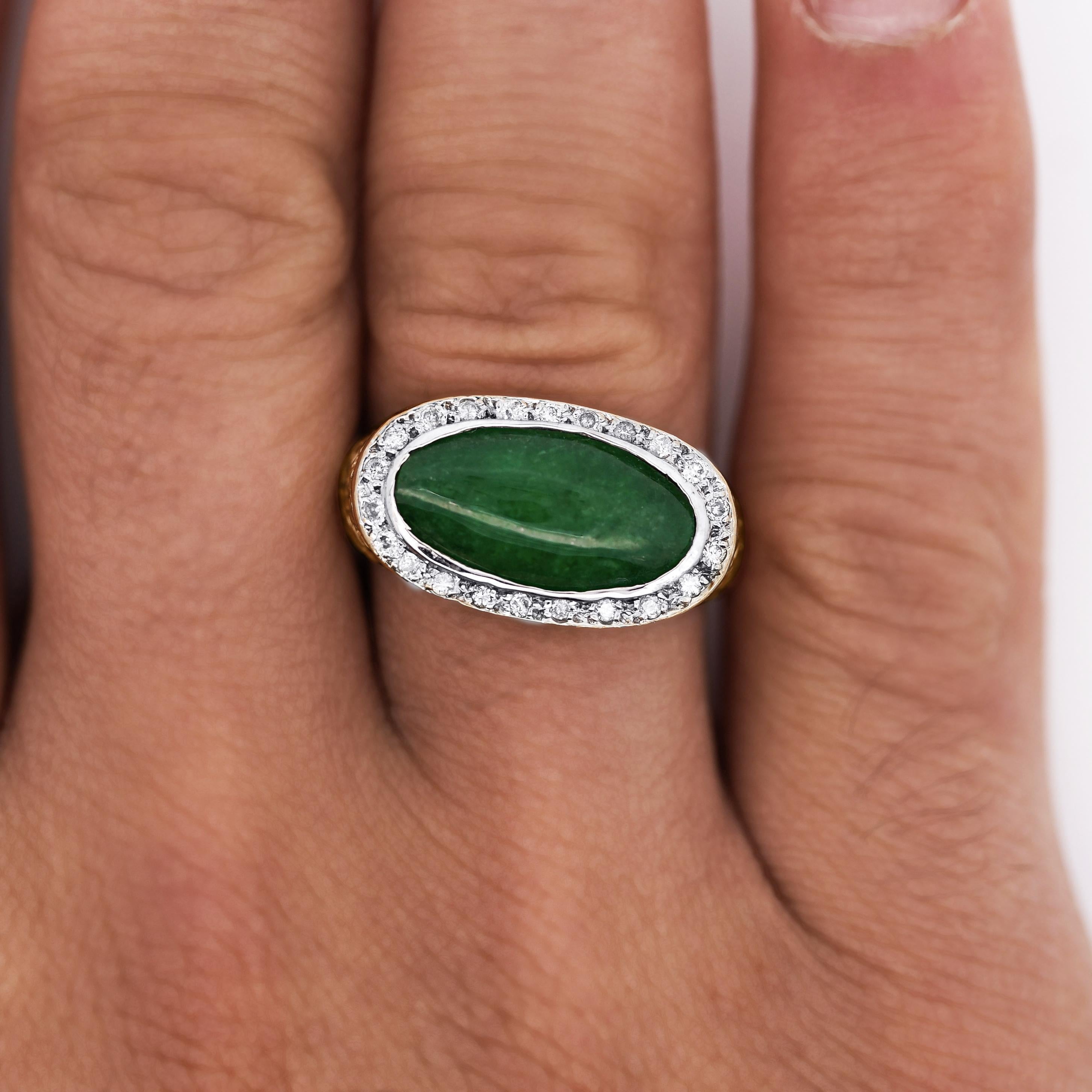 Jadeit Jade Lünette Set & Diamant Pavé in 14K Gold Nugget Ring im Zustand „Gut“ im Angebot in Miami, FL