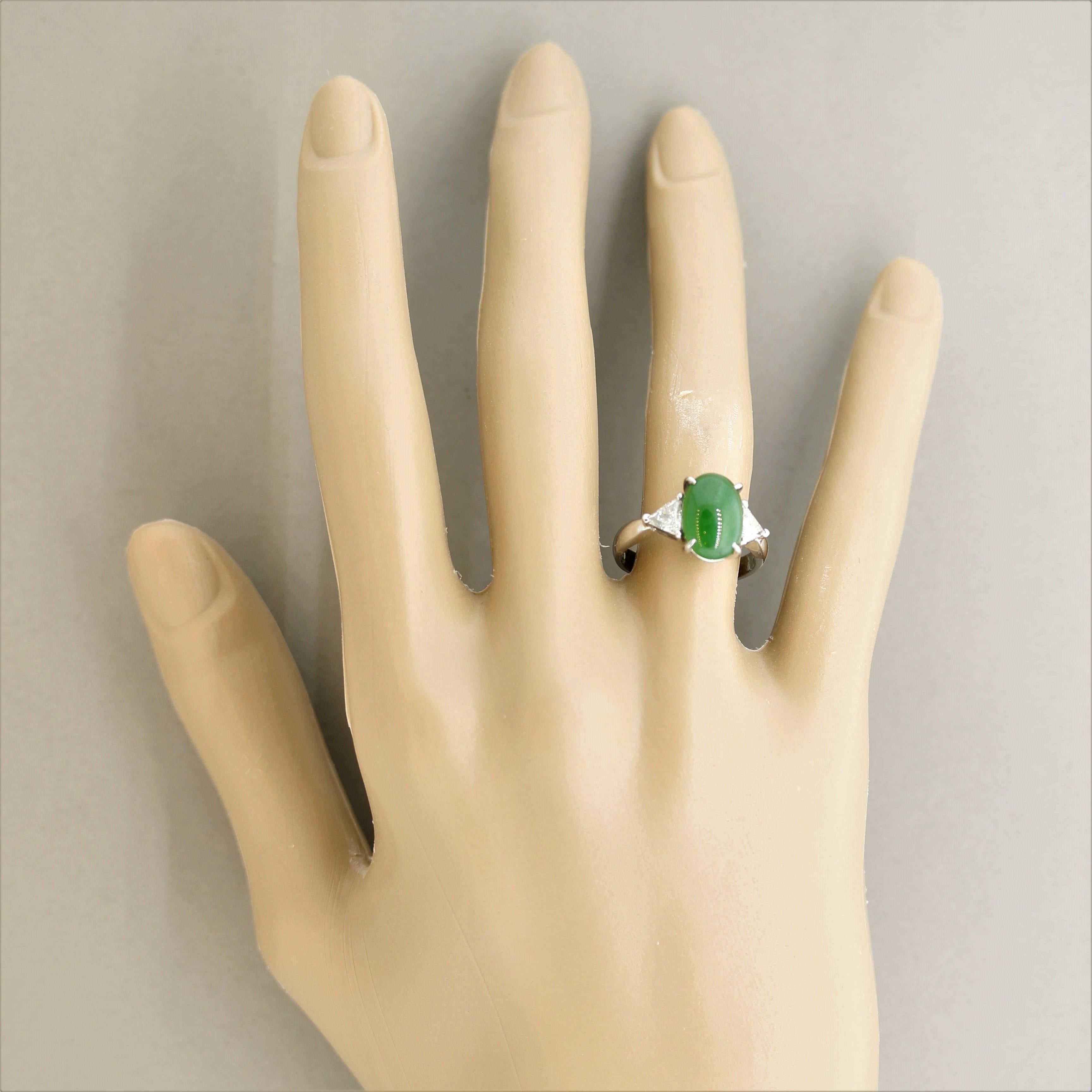 Women's Jadeite Jade Diamond 3-Stone Platinum Ring For Sale