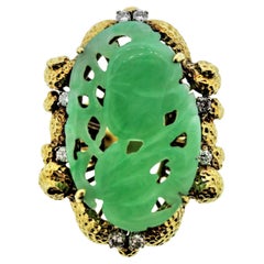 Bague cocktail en or avec jadéite, jade et diamants